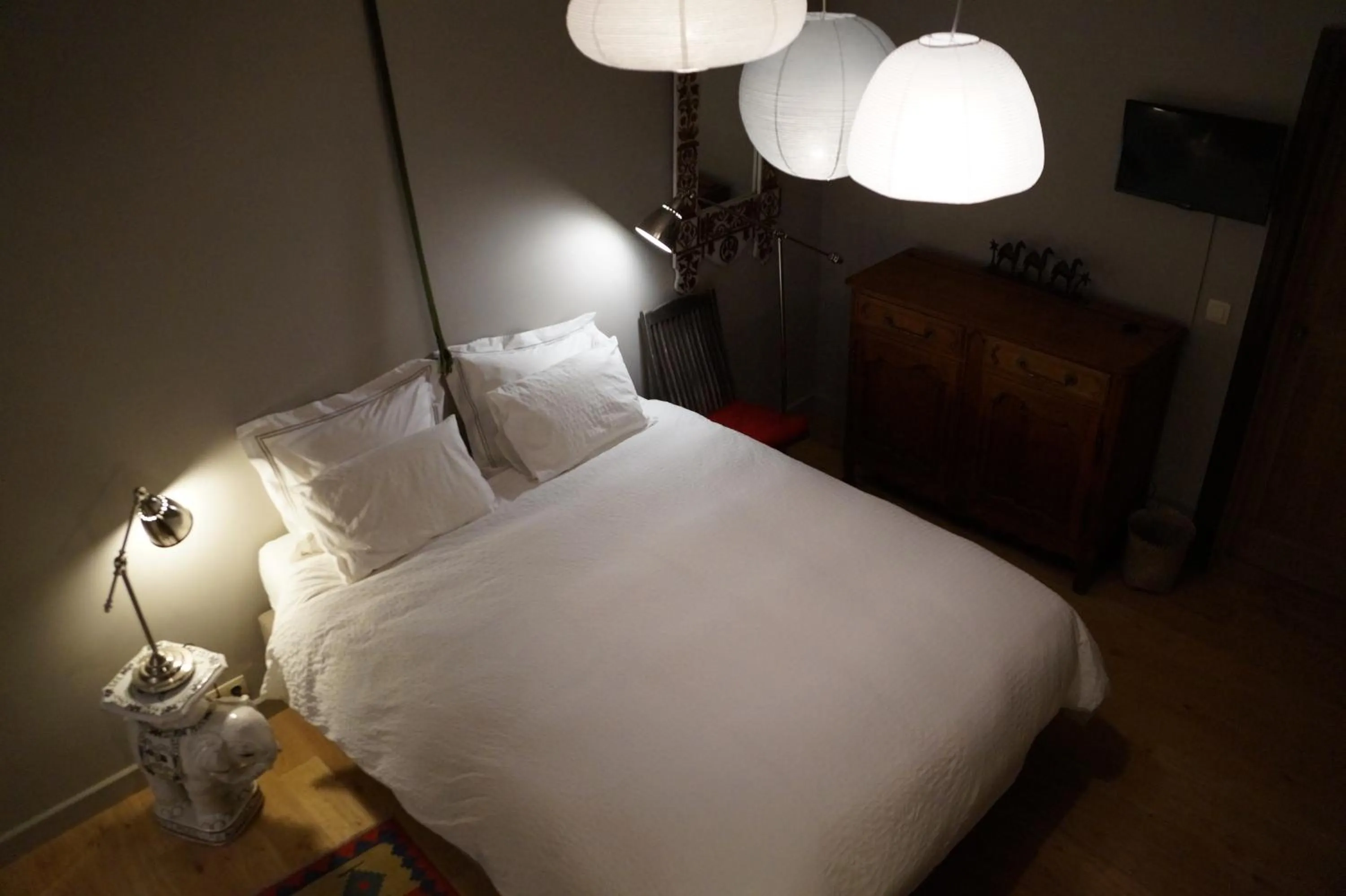 Photo of the whole room in B&B Cense de la Tour