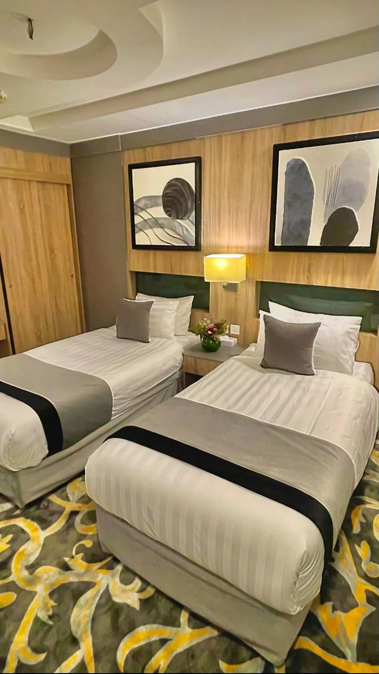 Photo of the whole room, Bed in Laten Suites Prince Sultan