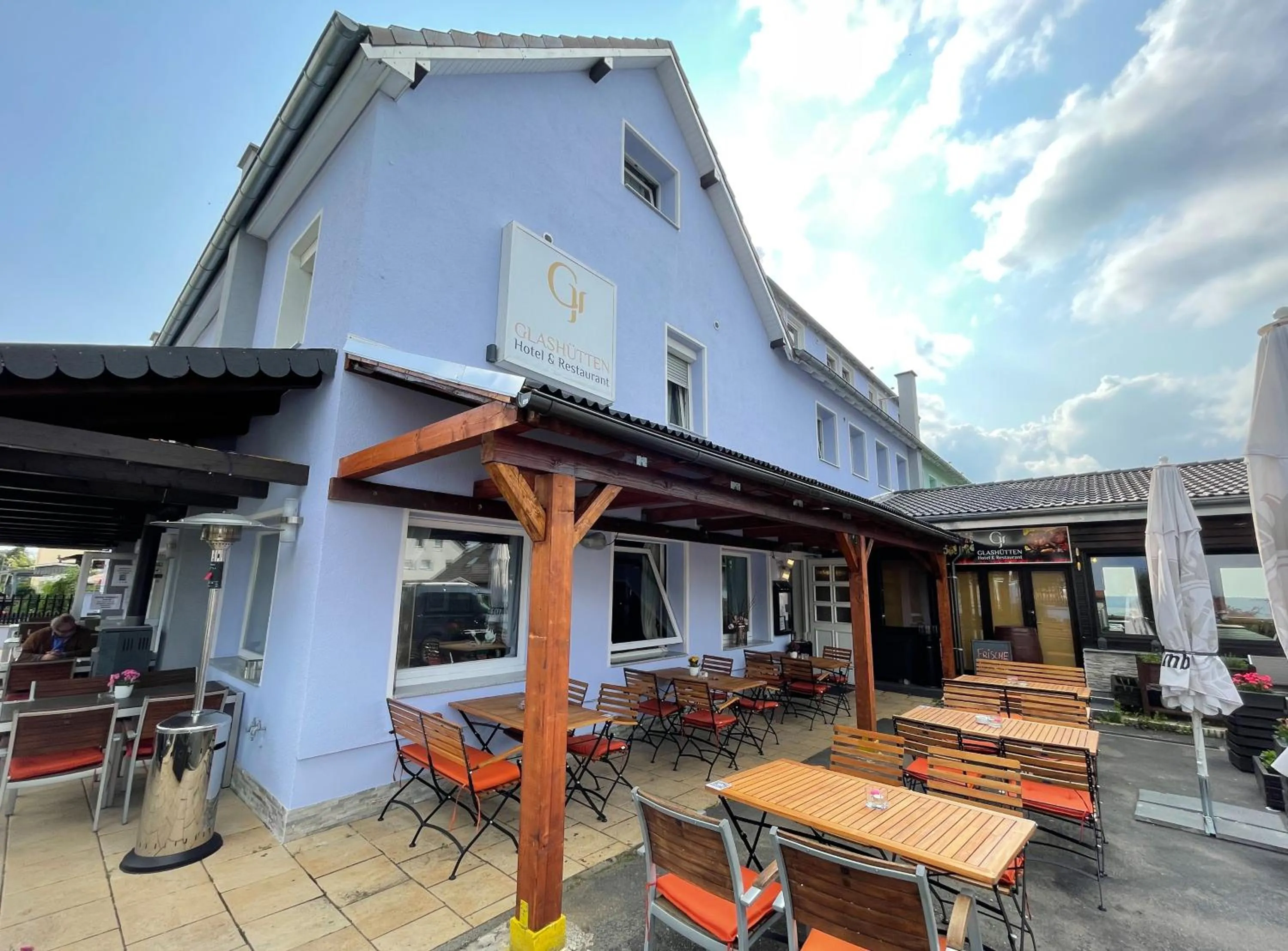 Property building in Glashütten Hotel