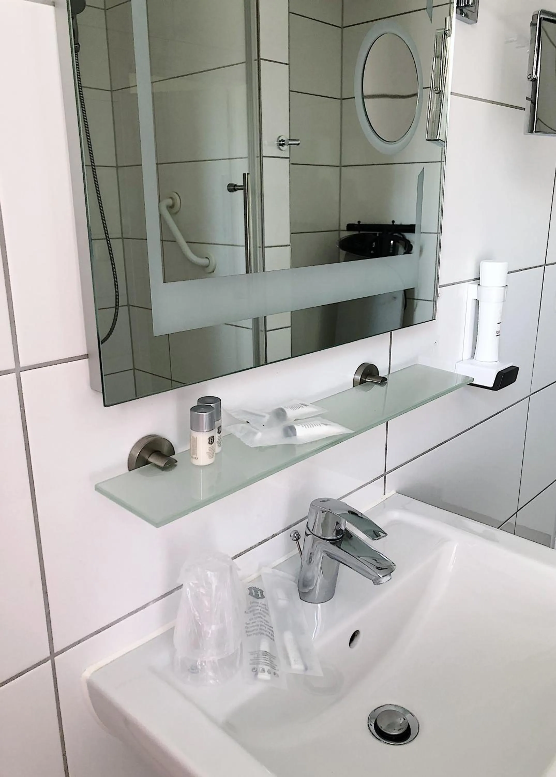 Bathroom in Glashütten Hotel