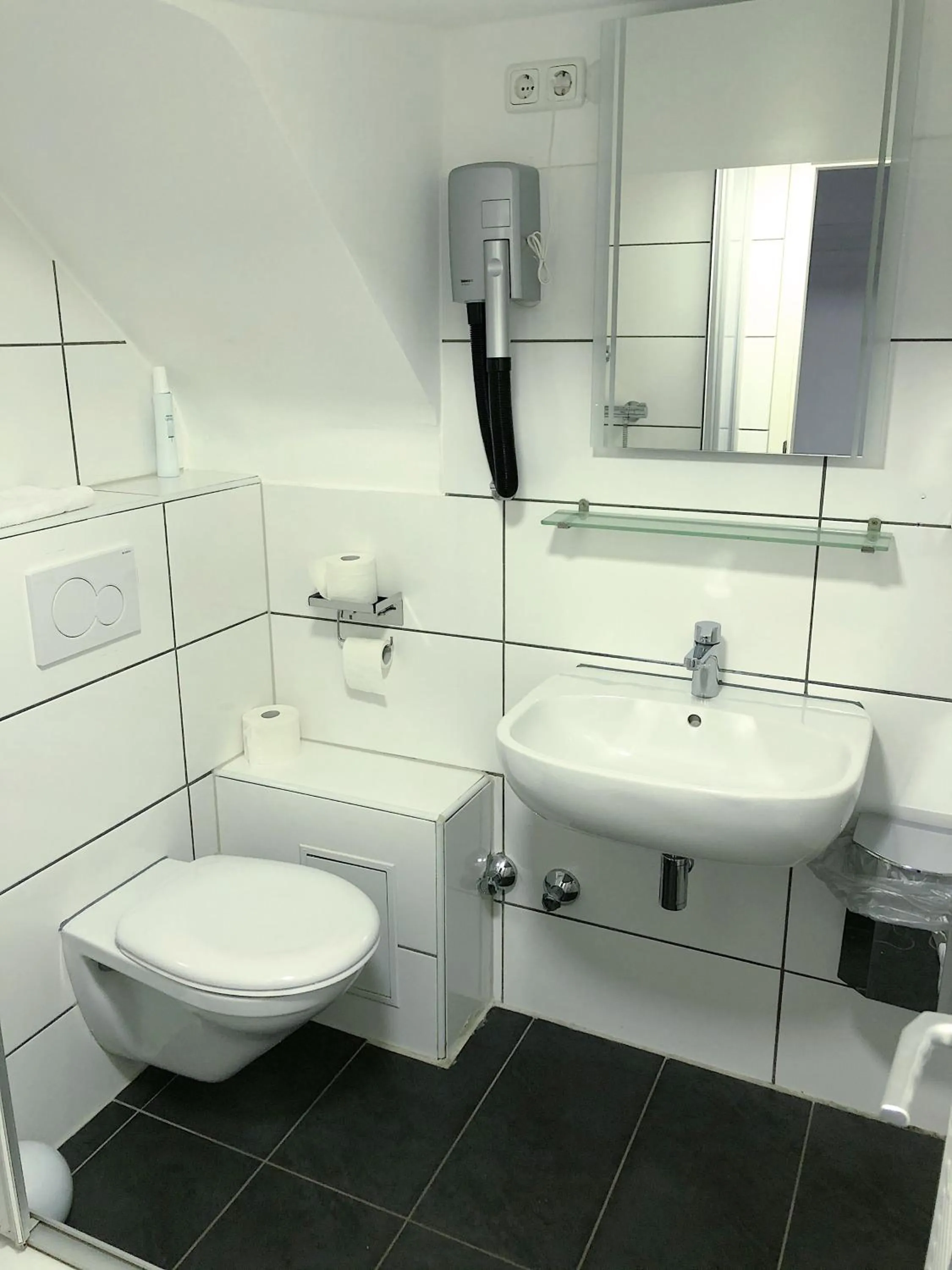 Bathroom in Glashütten Hotel