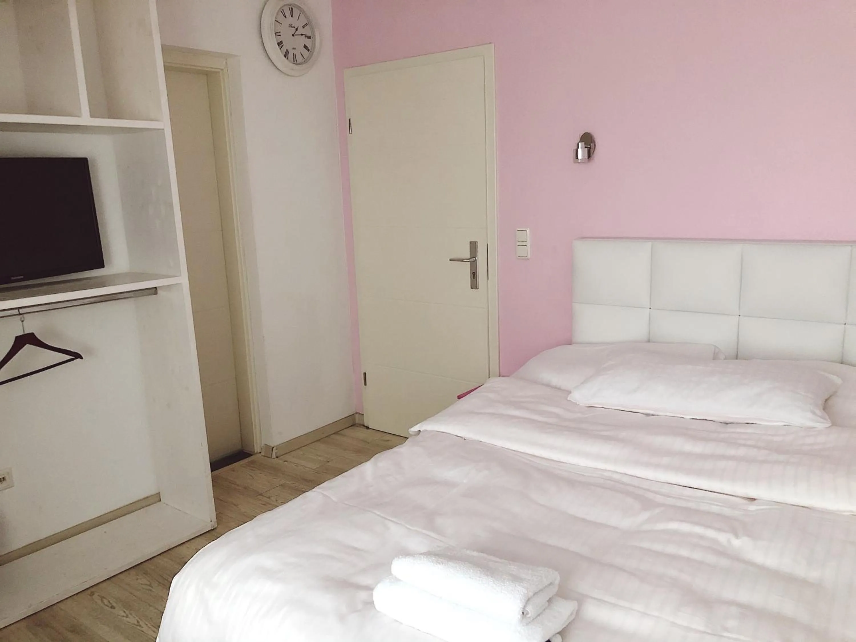 Bed in Glashütten Hotel