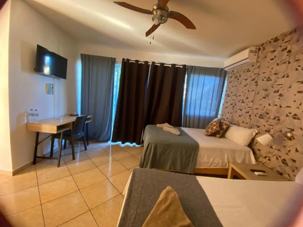 Property building, Bed in Hotel Sea Breeze Sosua