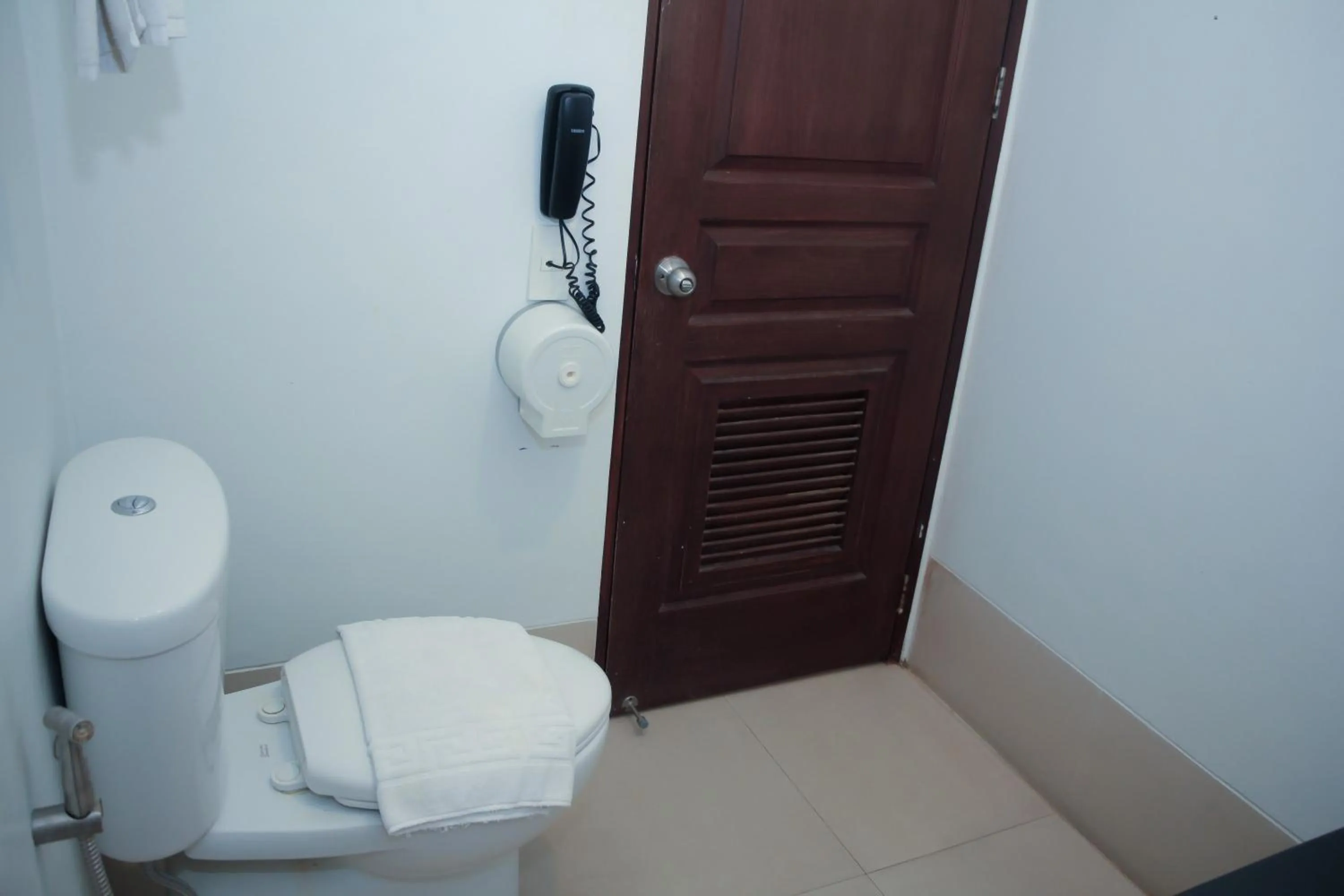 Bathroom in Casablanca Suites Near Airport
