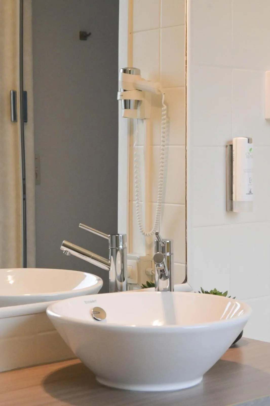 Bathroom in Hotel Essenza