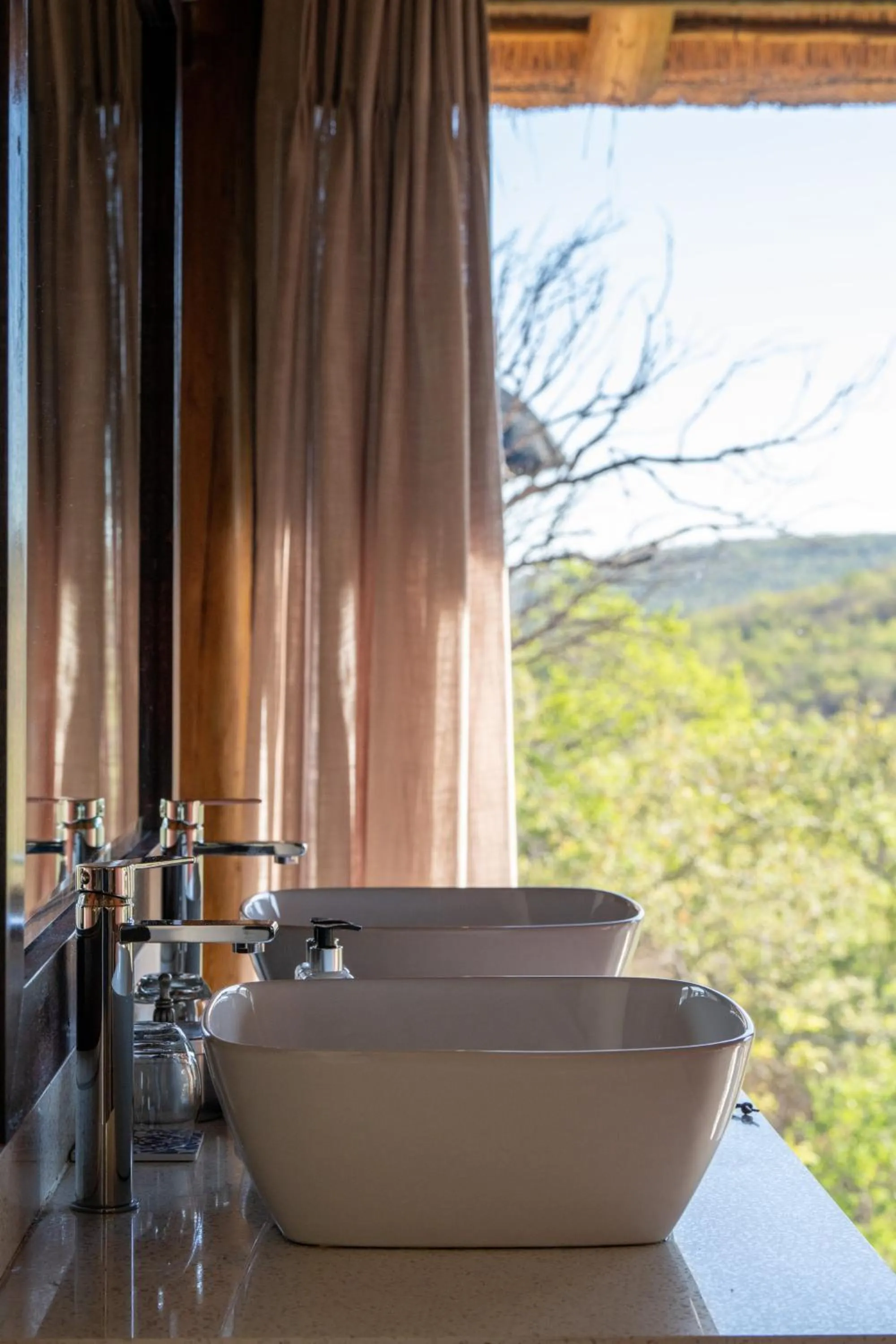 Bathroom in Sediba Luxury Safari Lodge