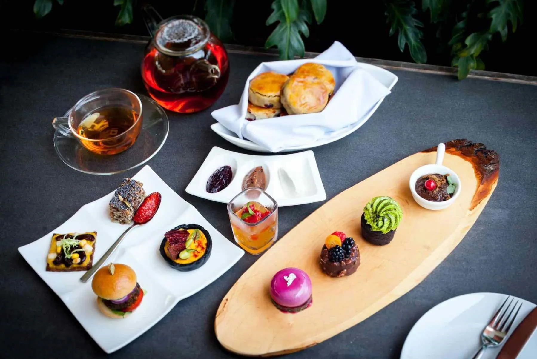 Coffee/tea facilities in Capella Hanoi