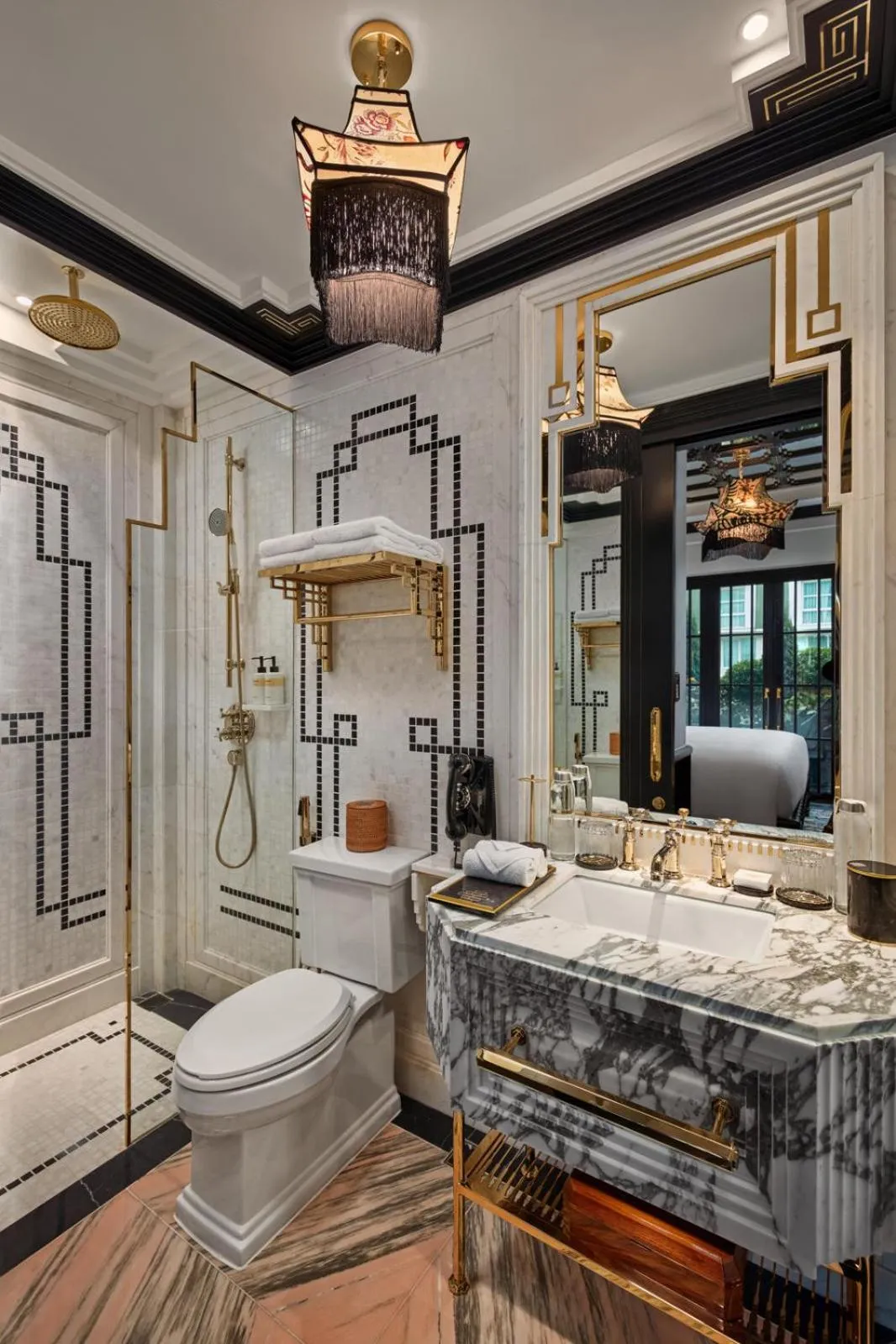 Shower in Capella Hanoi