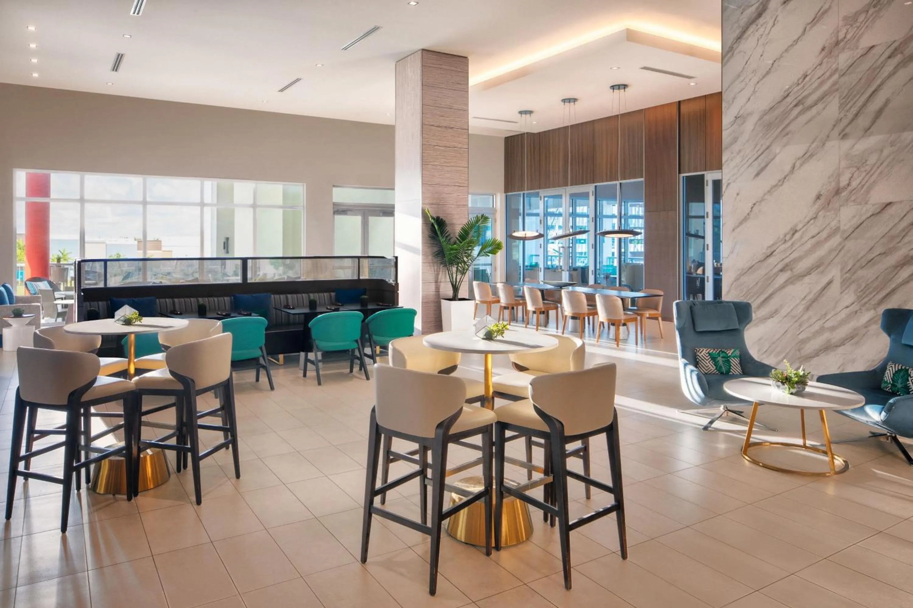 Lobby or reception in Marriott Fort Lauderdale Airport