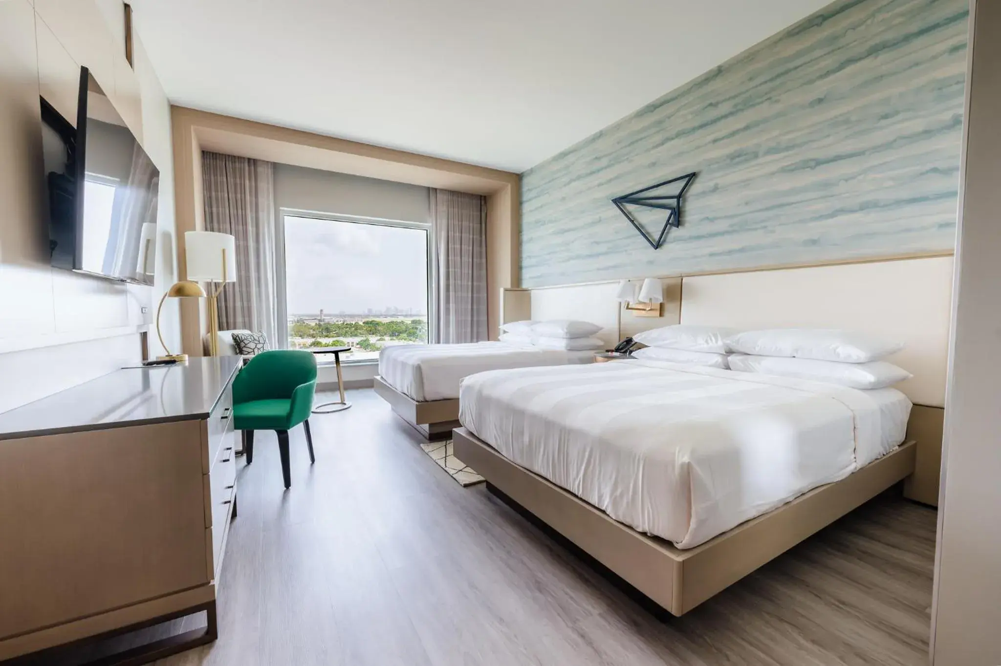 Standard Guest room with 2 Queen, City view in Marriott Fort Lauderdale Airport Standard Guest room with 2 Queen, City view in Marriott Fort Lauderdale Airport