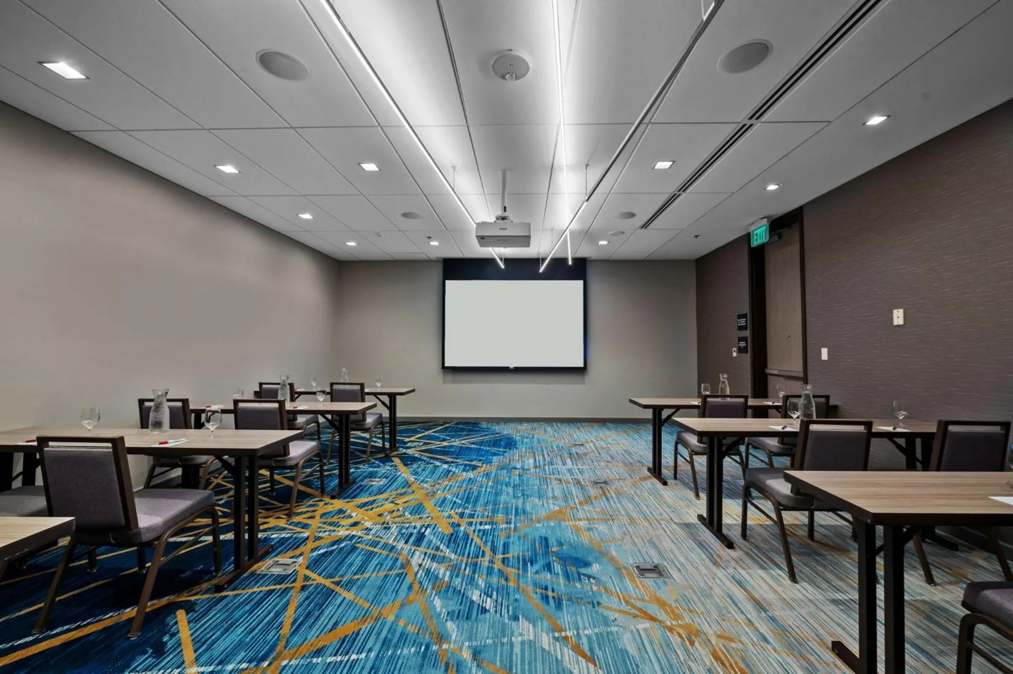 Business facilities in Marriott Fort Lauderdale Airport