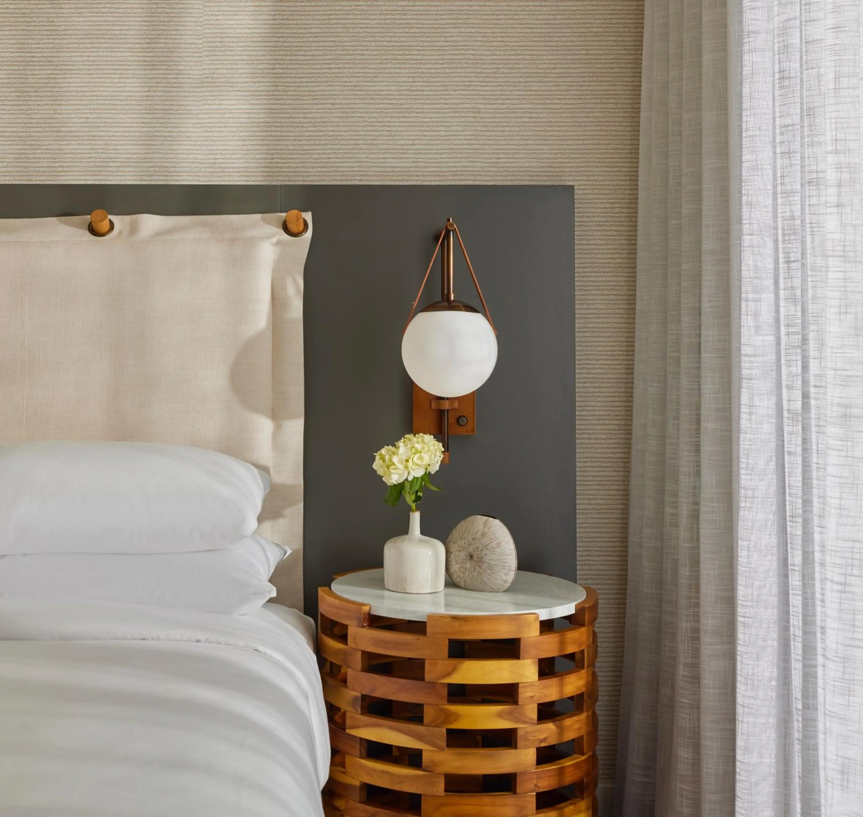 Bedroom, Bed in Mission Pacific Beach Resort, part of JdV by Hyatt