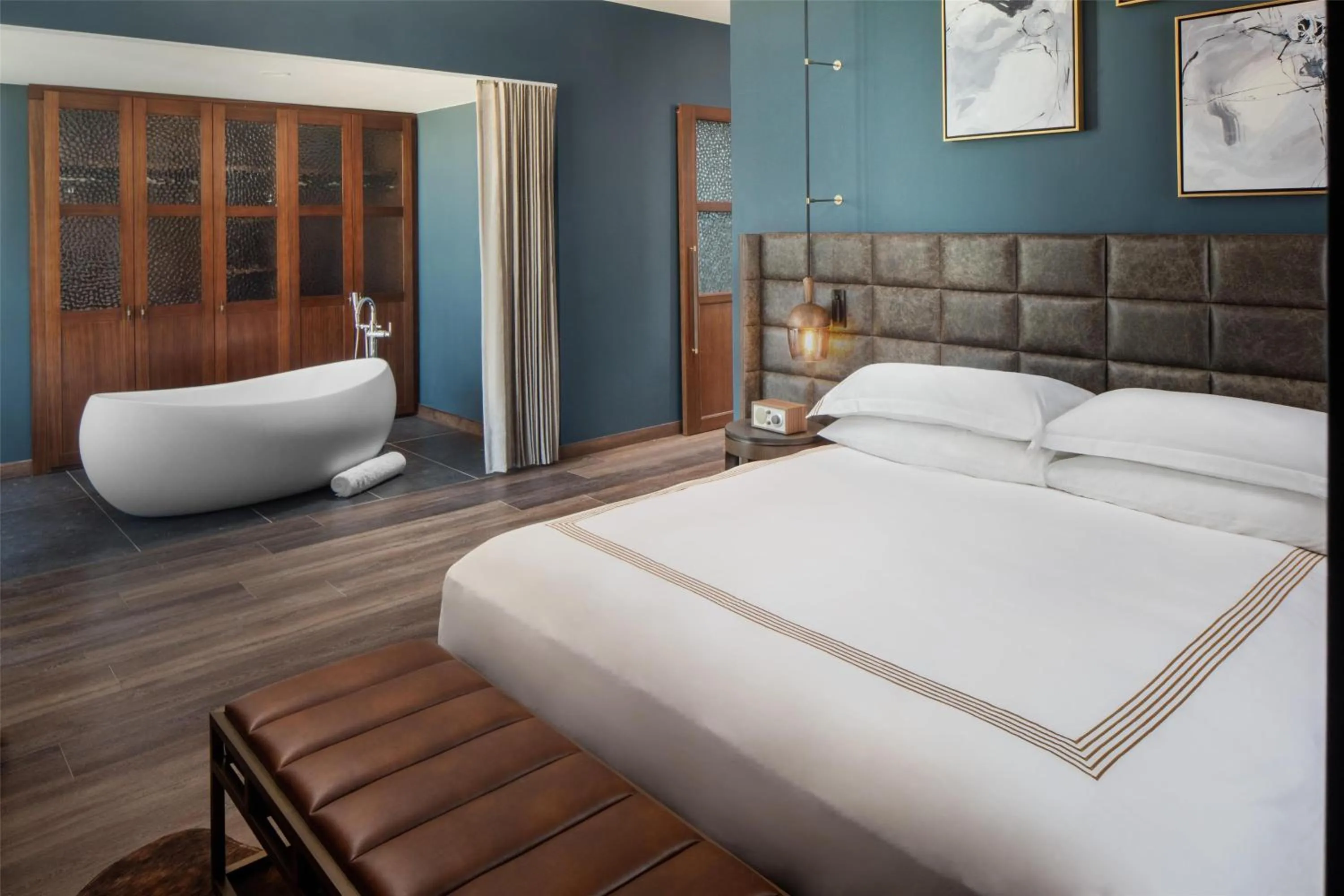 Photo of the whole room, Bed in Thompson San Antonio - Riverwalk, by Hyatt