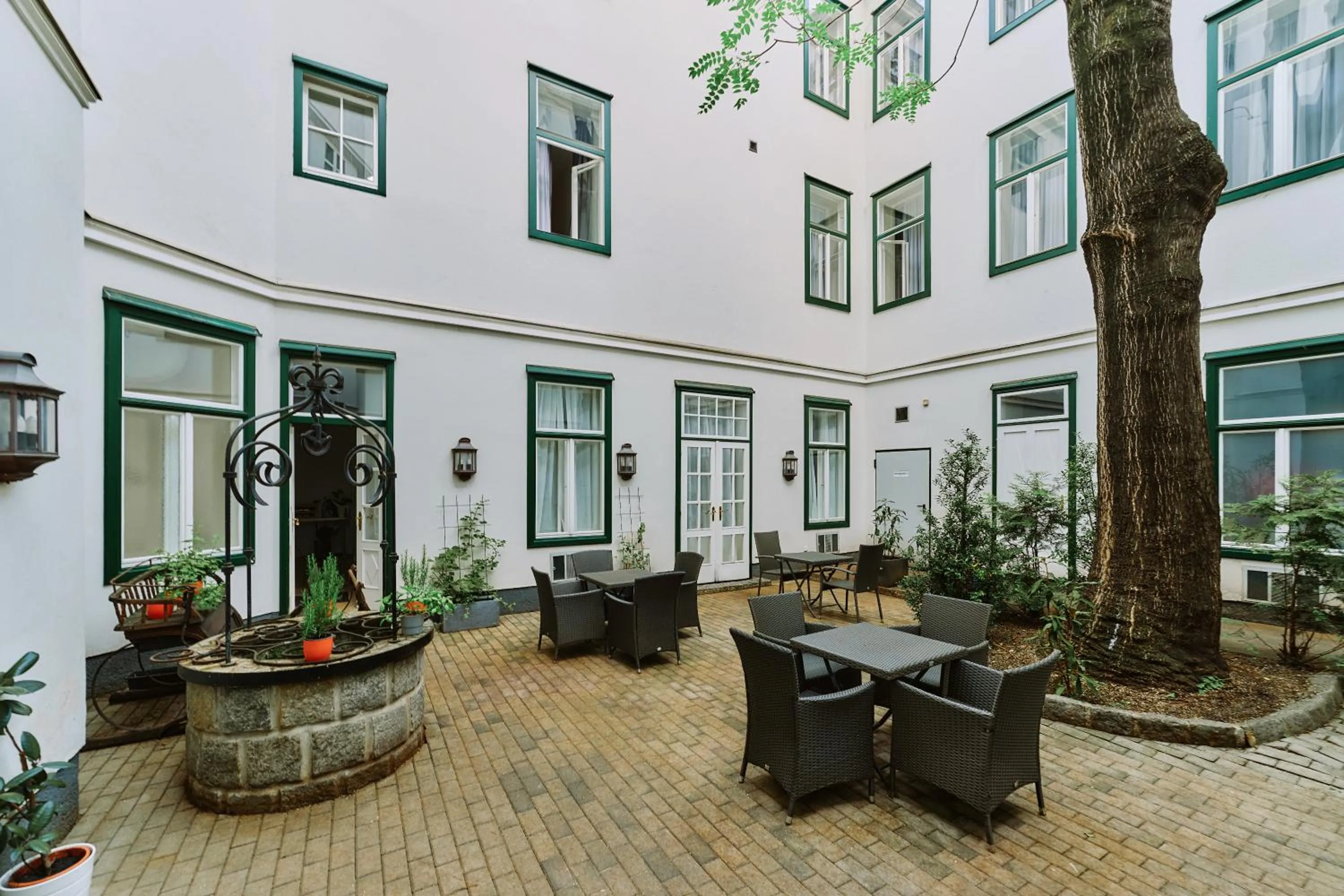 Patio in Hotel Westbahn
