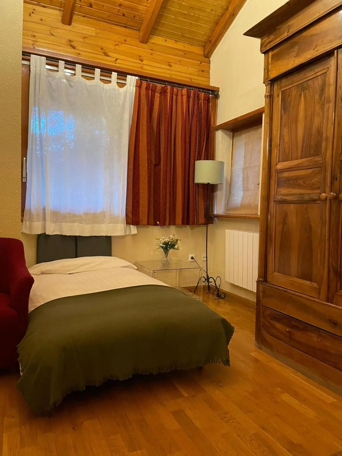 Bed in Hotel Vallibierna