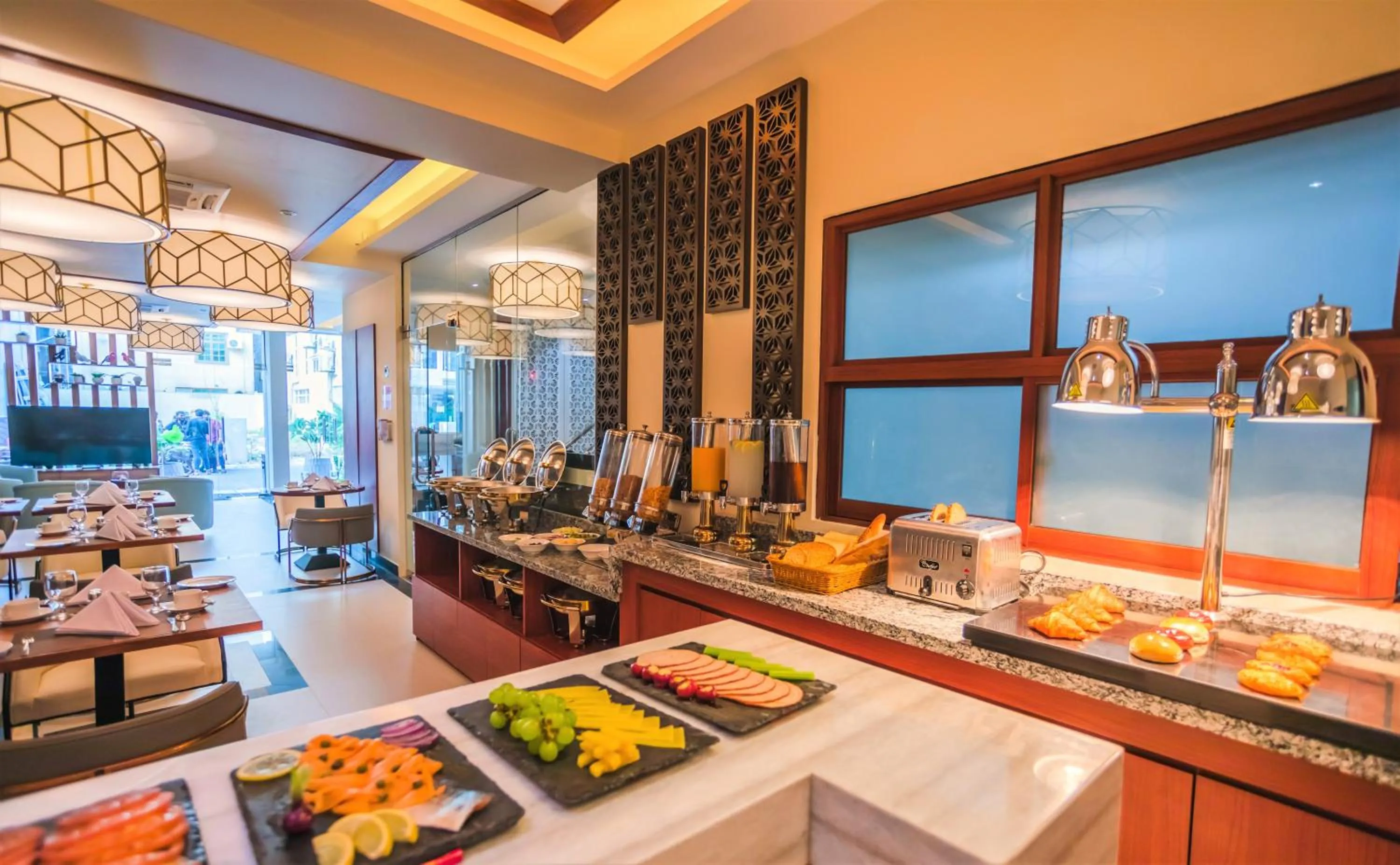 Restaurant/places to eat in Avoca Inn