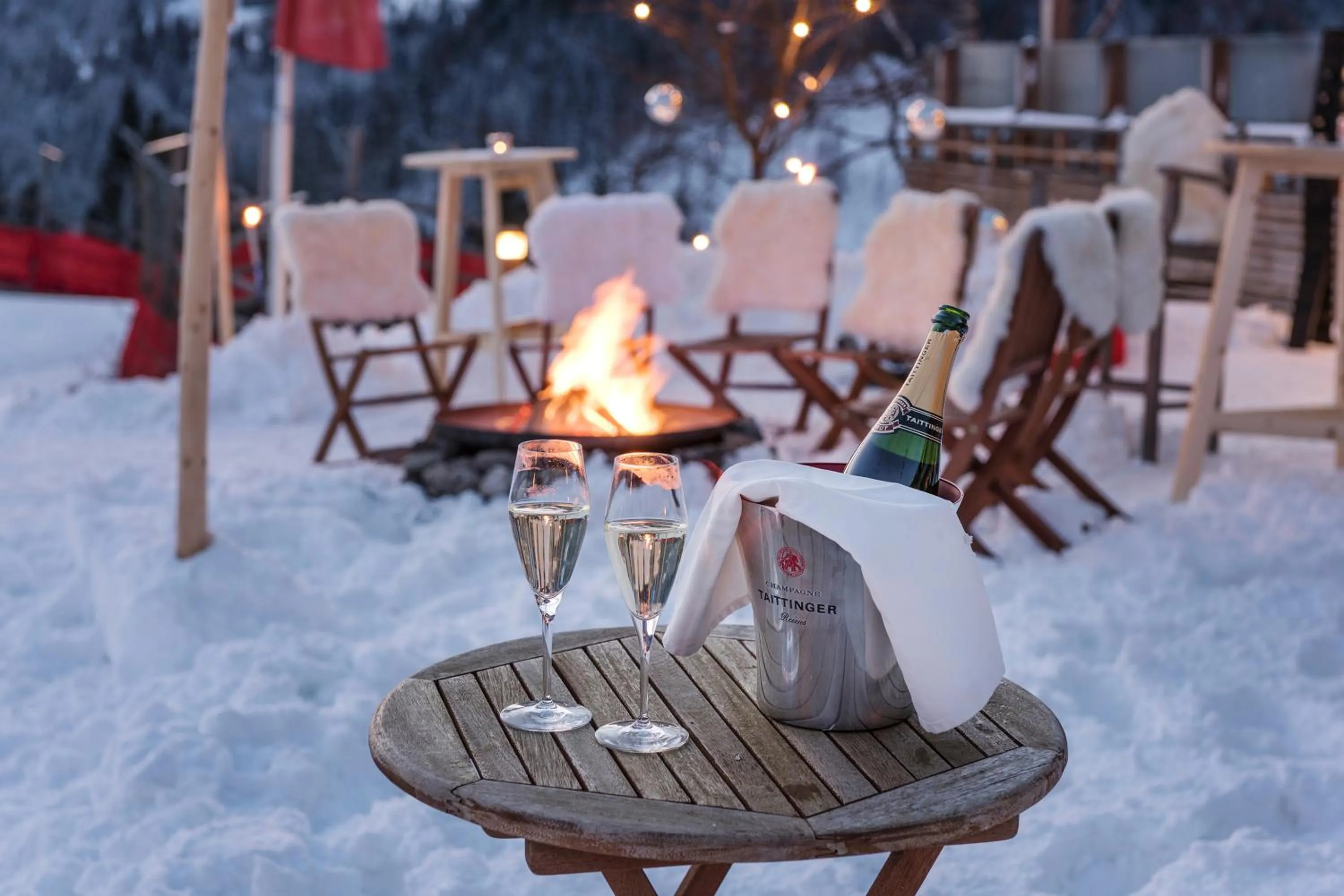 Drinks in Holzhotel Forsthofalm