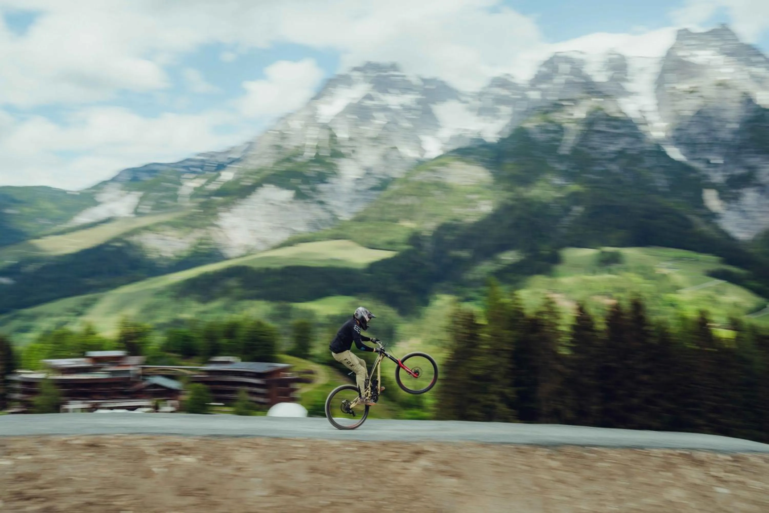 Property building in Holzhotel Forsthofalm