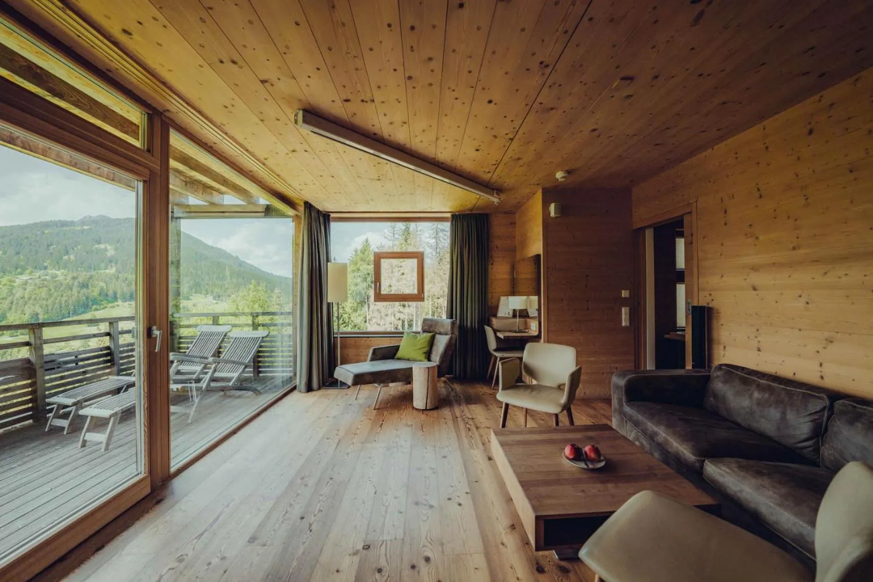 Balcony/Terrace in Holzhotel Forsthofalm