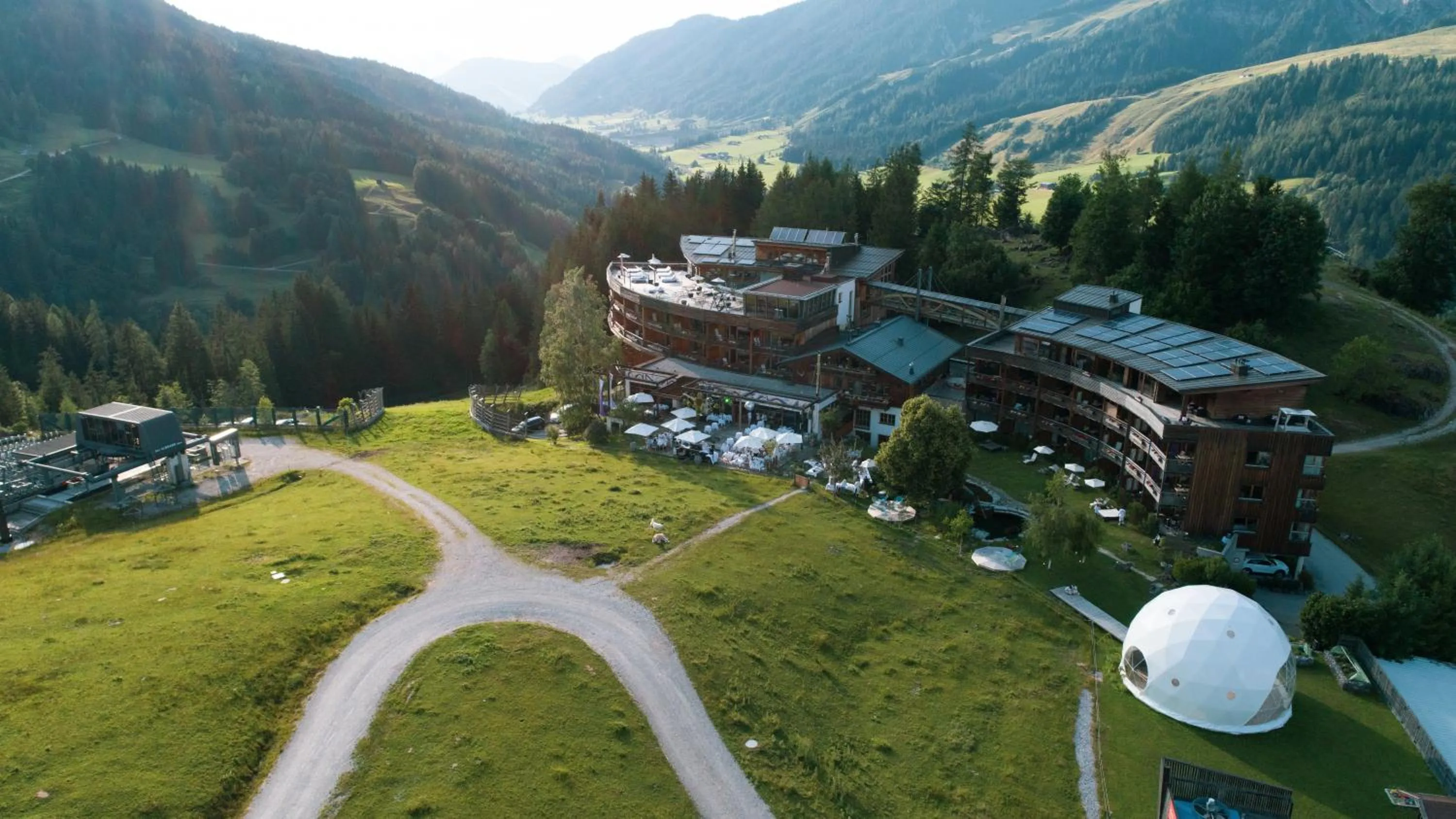Property building in Holzhotel Forsthofalm