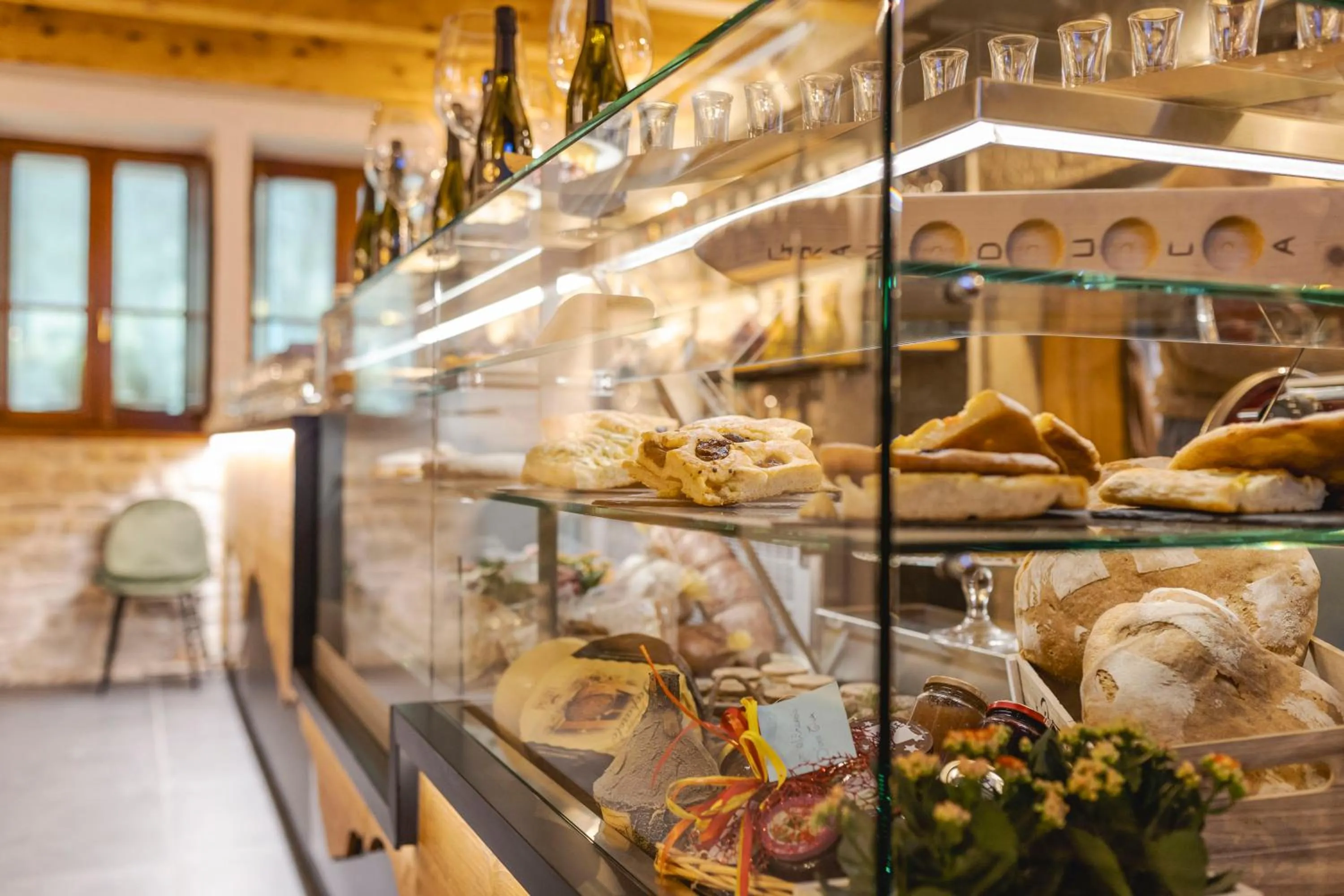 Lounge or bar in Granduca Mountain Wellness Apartments Campigna