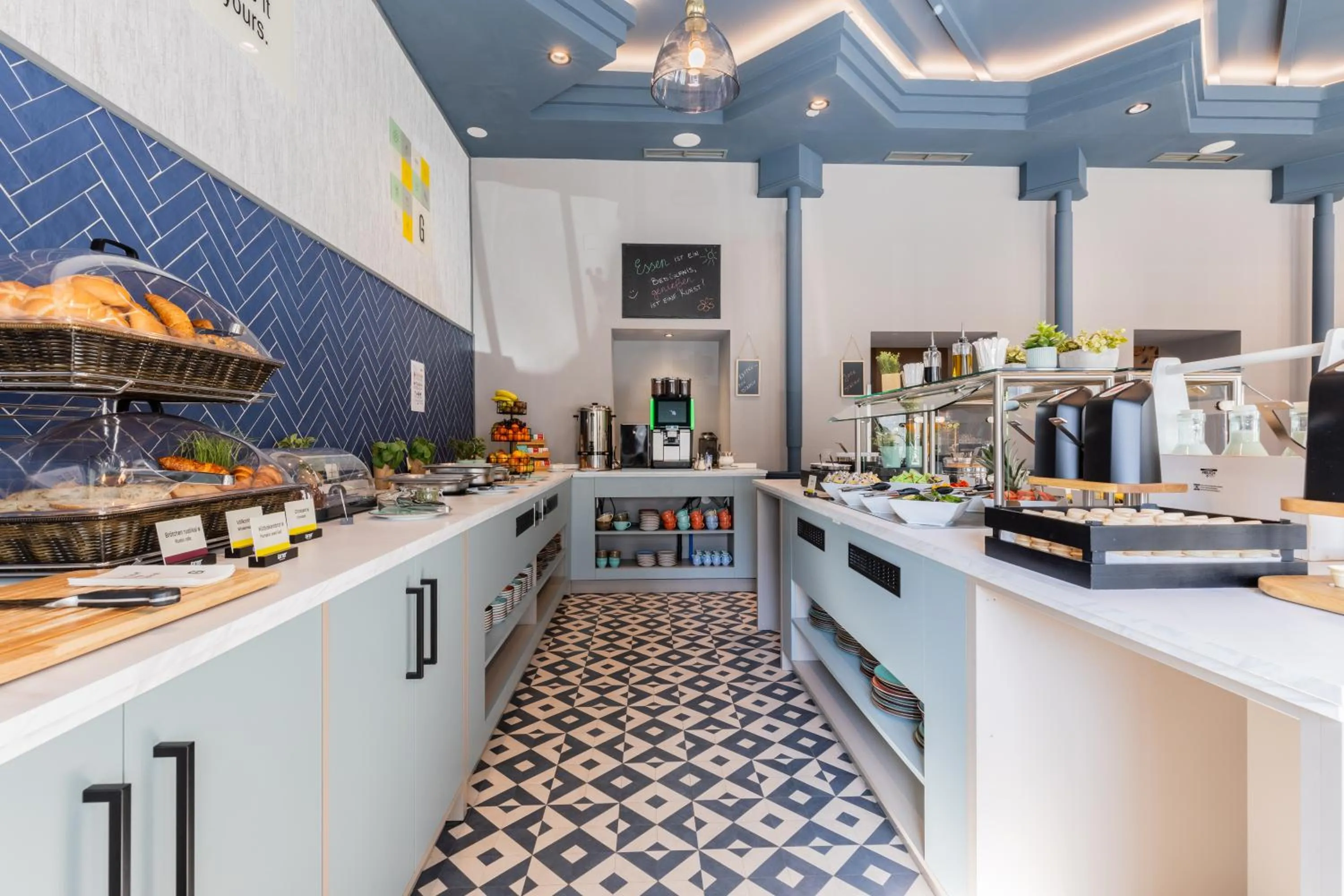 Buffet breakfast in Garner Hotel Vienna by IHG