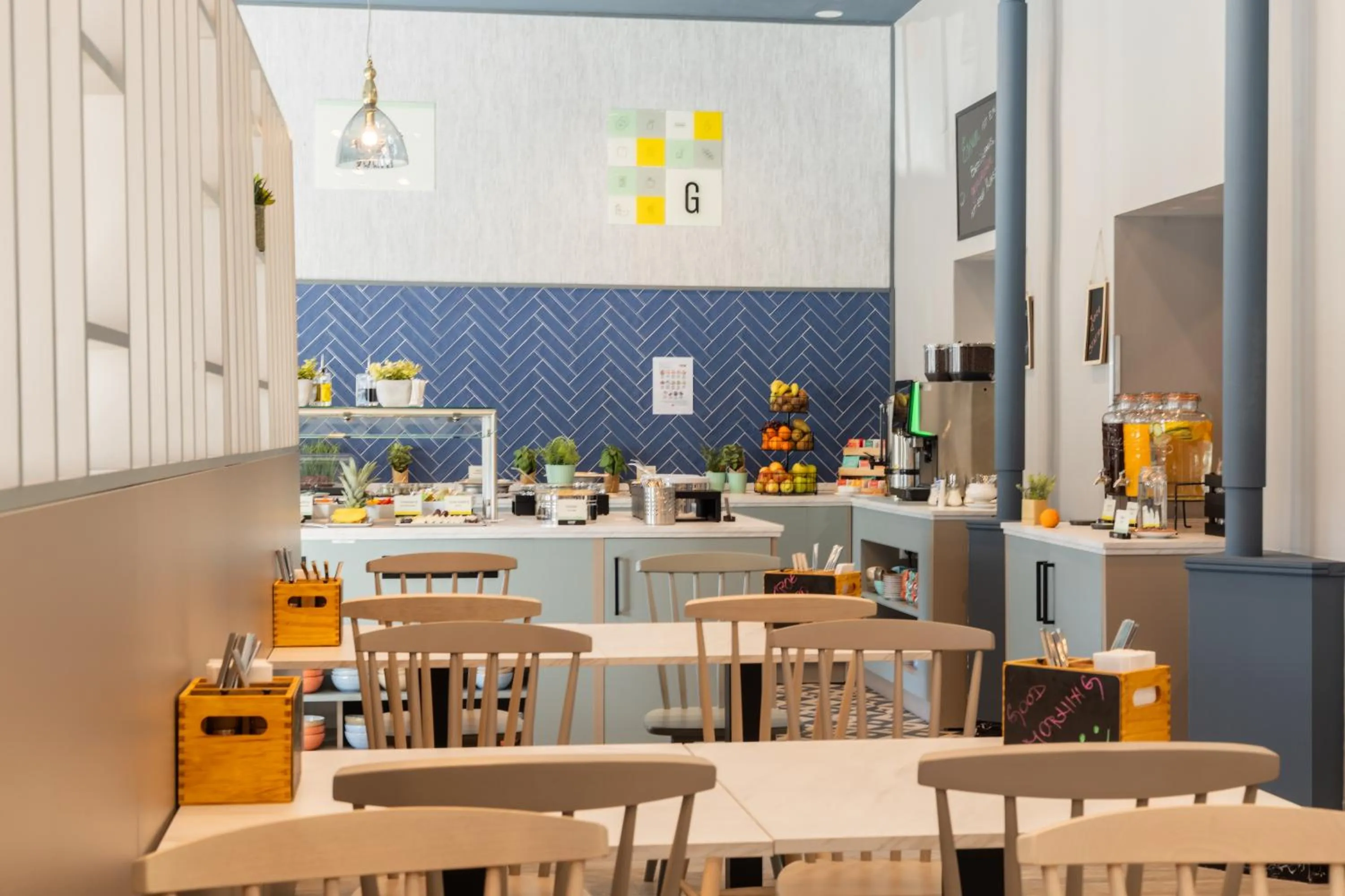 Food and drinks in Garner Hotel Vienna by IHG