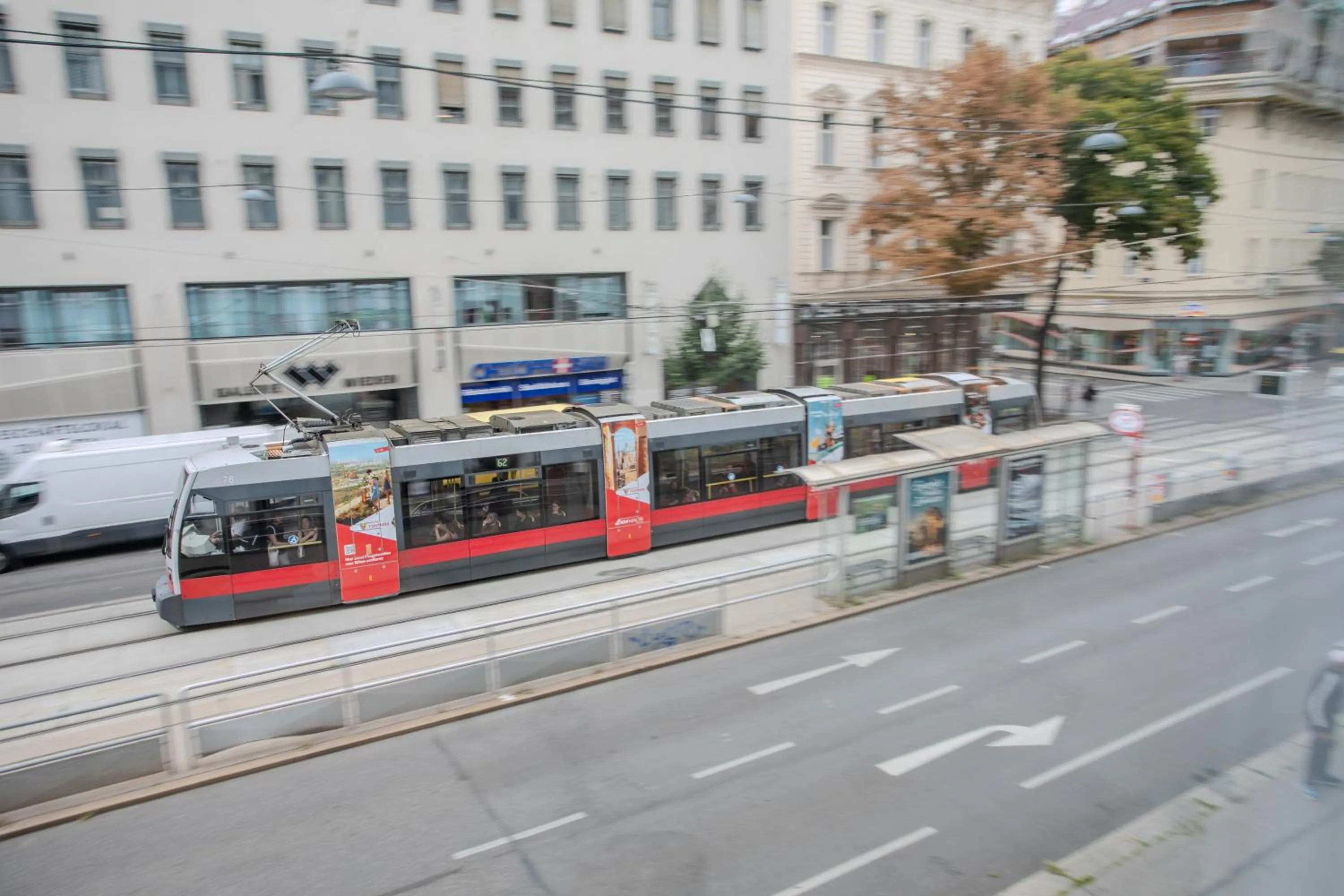 Neighbourhood in Hotel Attaché l contactless check-in