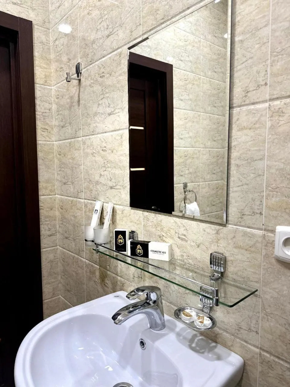 Bathroom in Hotel 1946