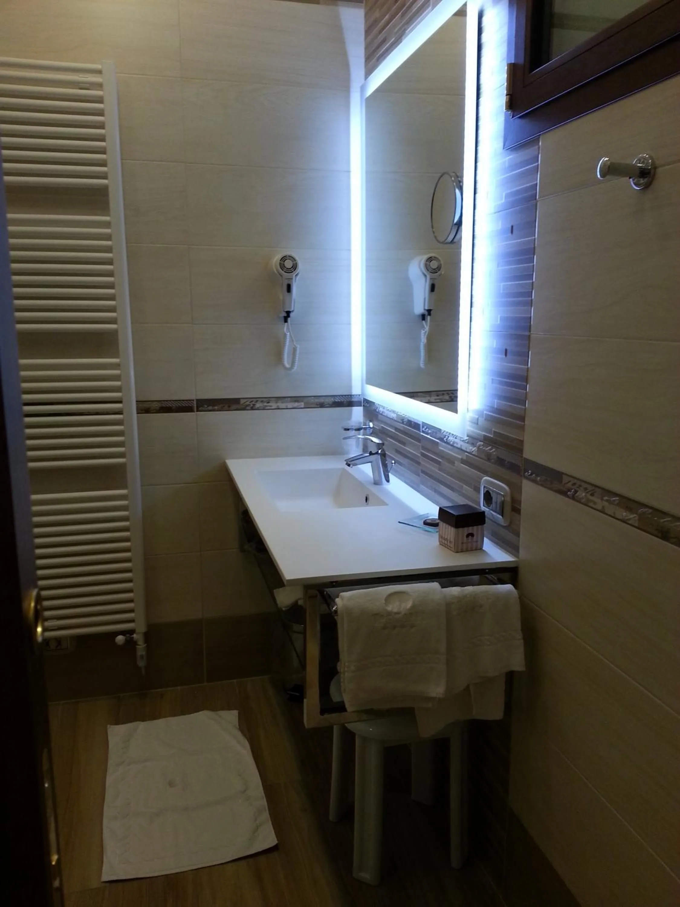 Bathroom in Hotel Tre Torri