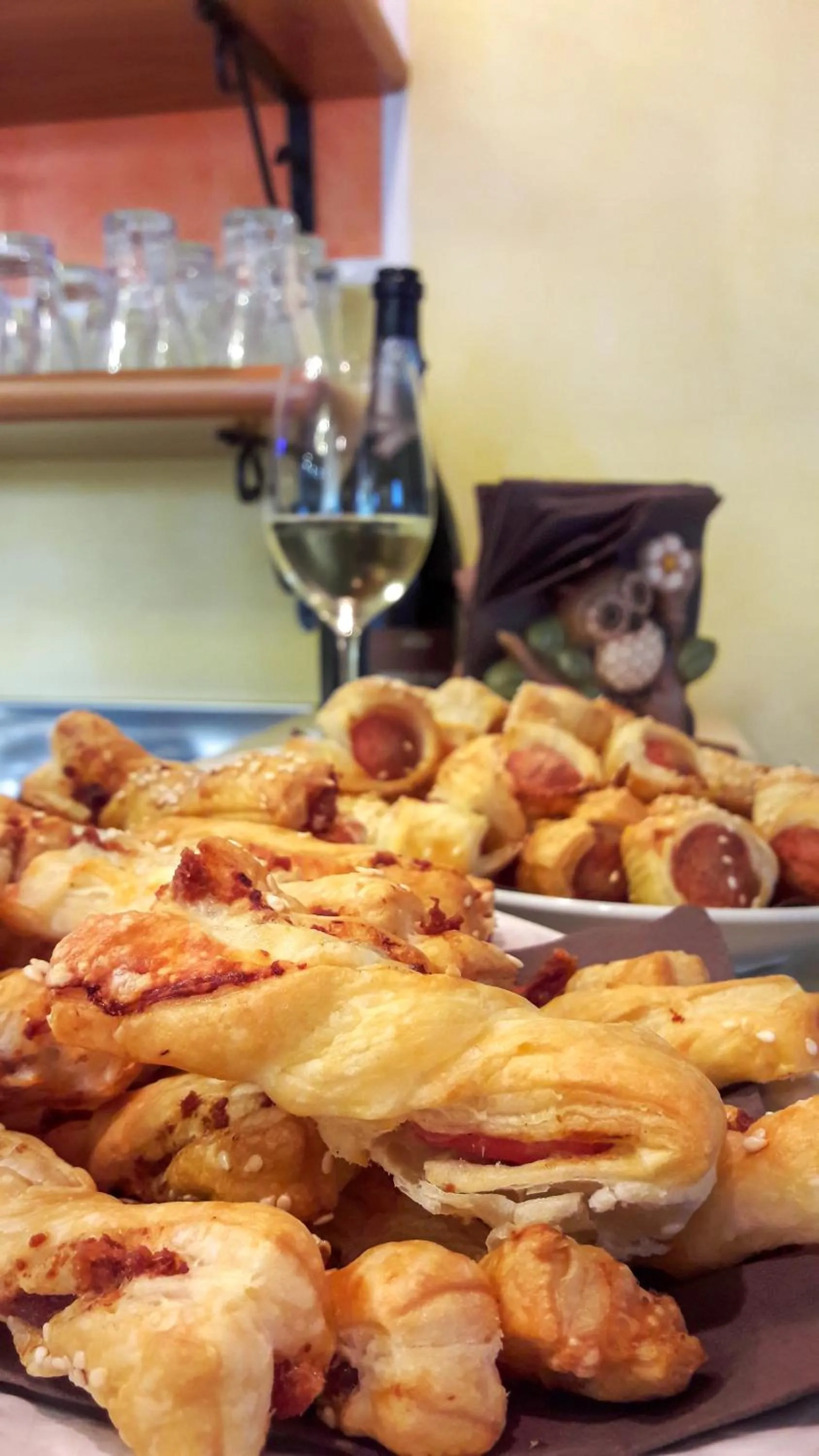 Lounge or bar in Hotel Tre Torri