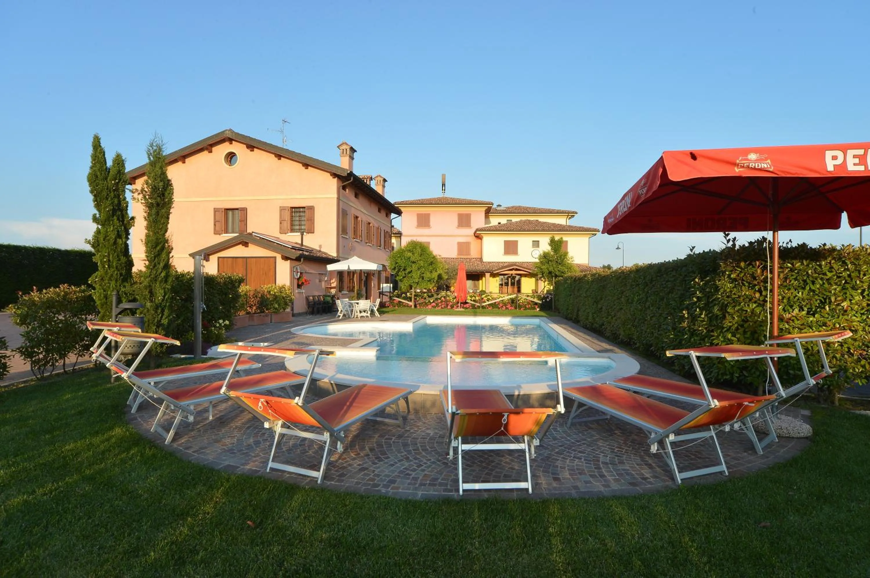 Swimming pool in Hotel Tre Torri