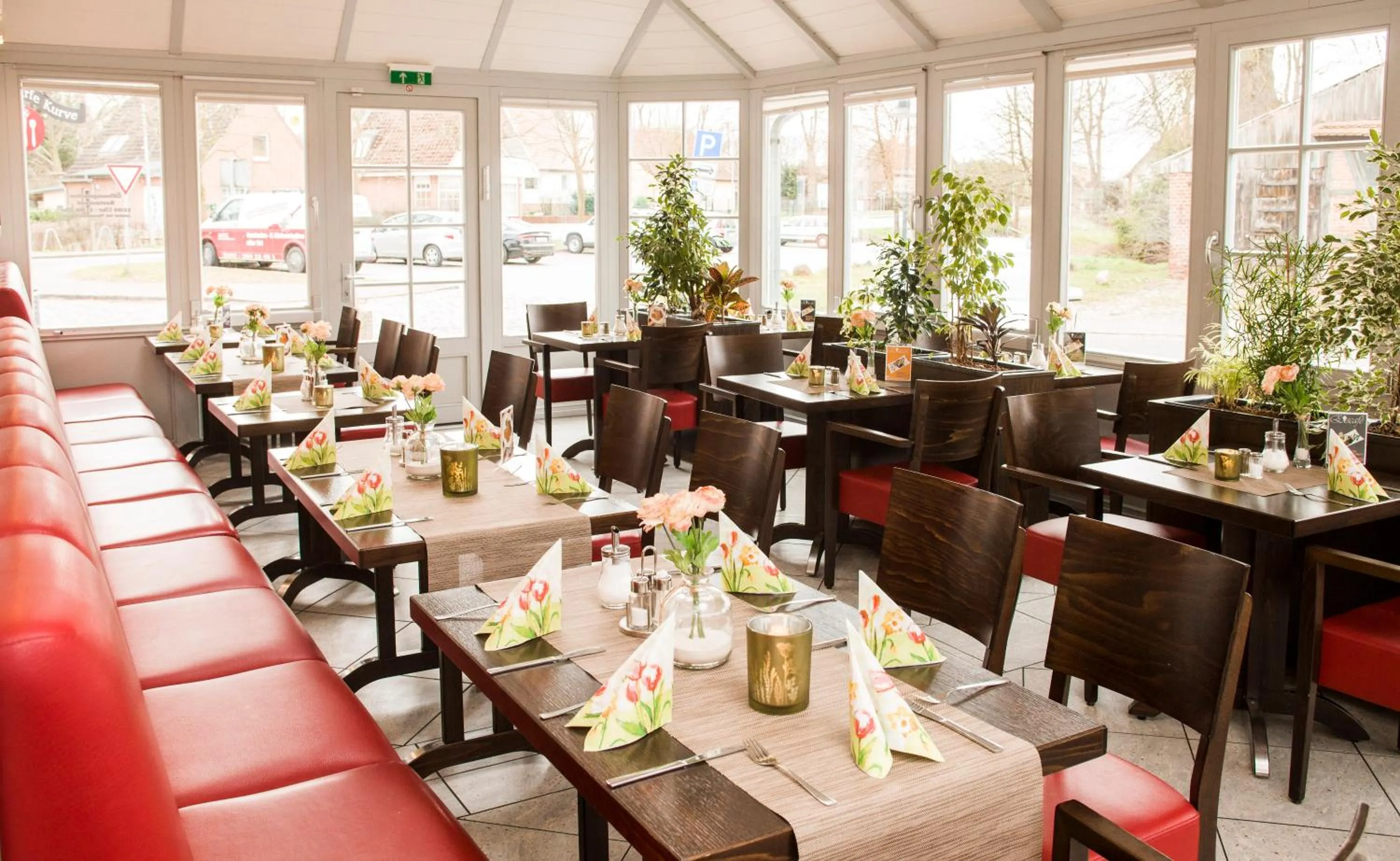 Restaurant/places to eat in Lindenhaus Scharfe Kurve