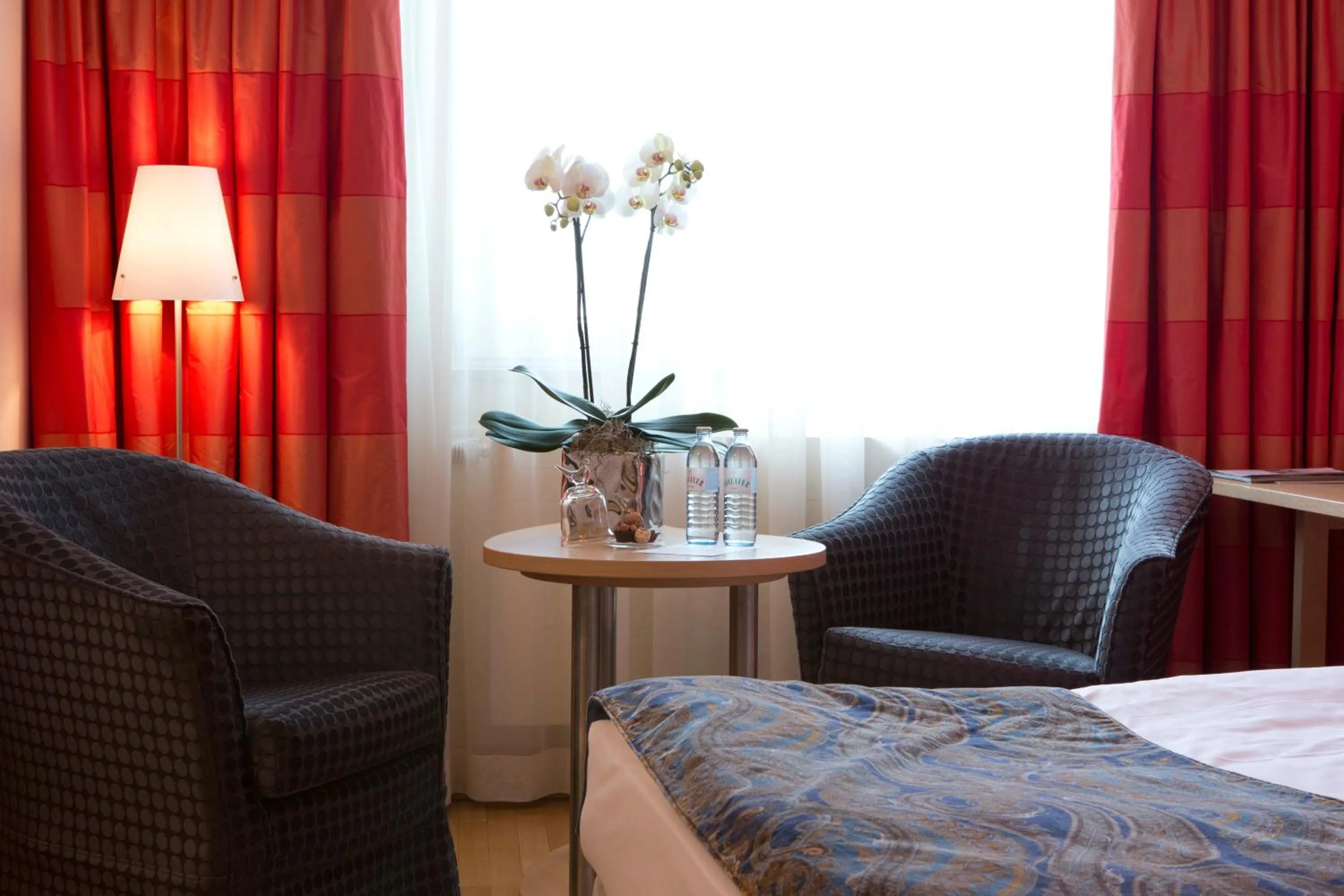 Photo of the whole room, Bed in Appartement-Hotel an der Riemergasse
