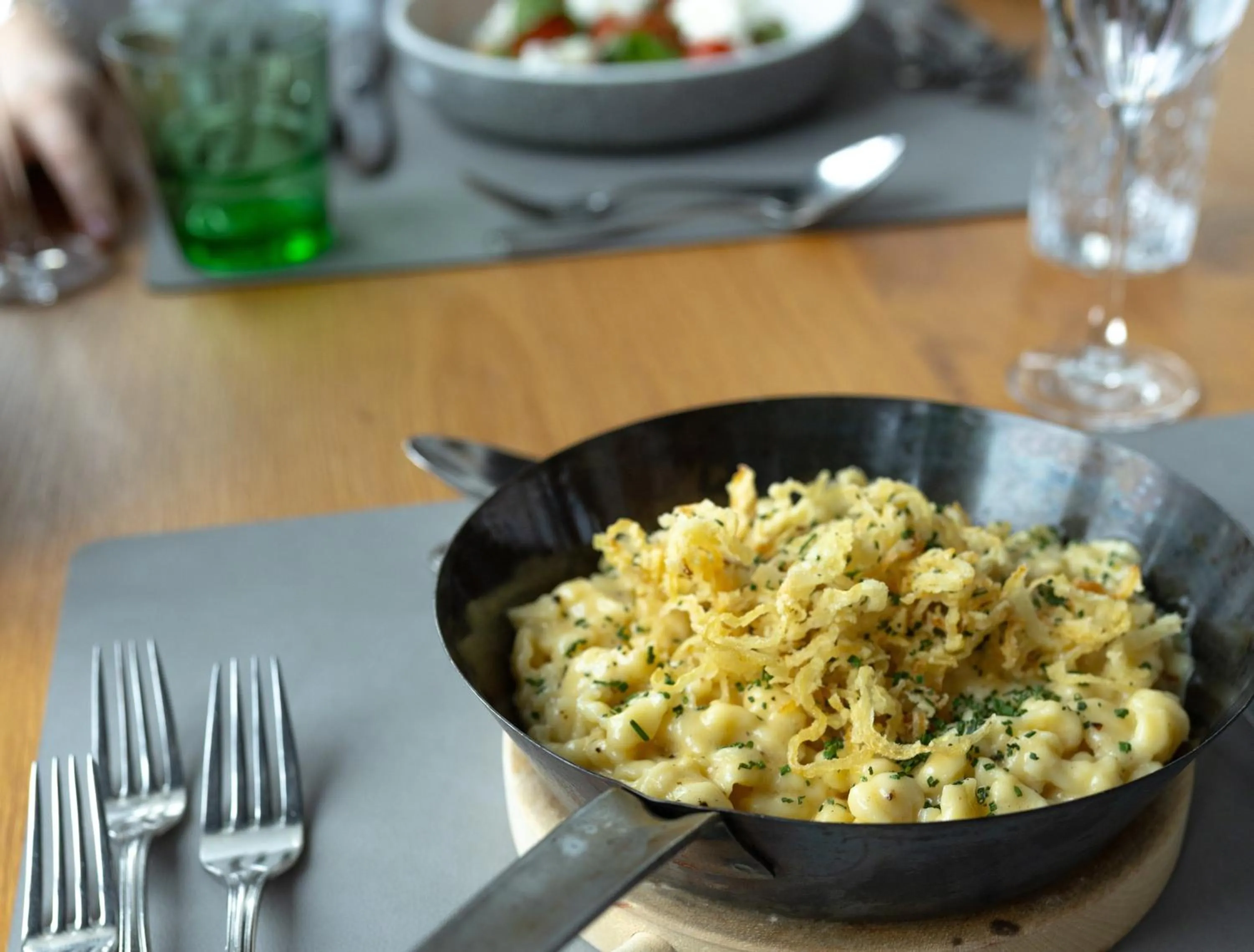 Restaurant/places to eat in Hotel Der Löwe LEBE FREI