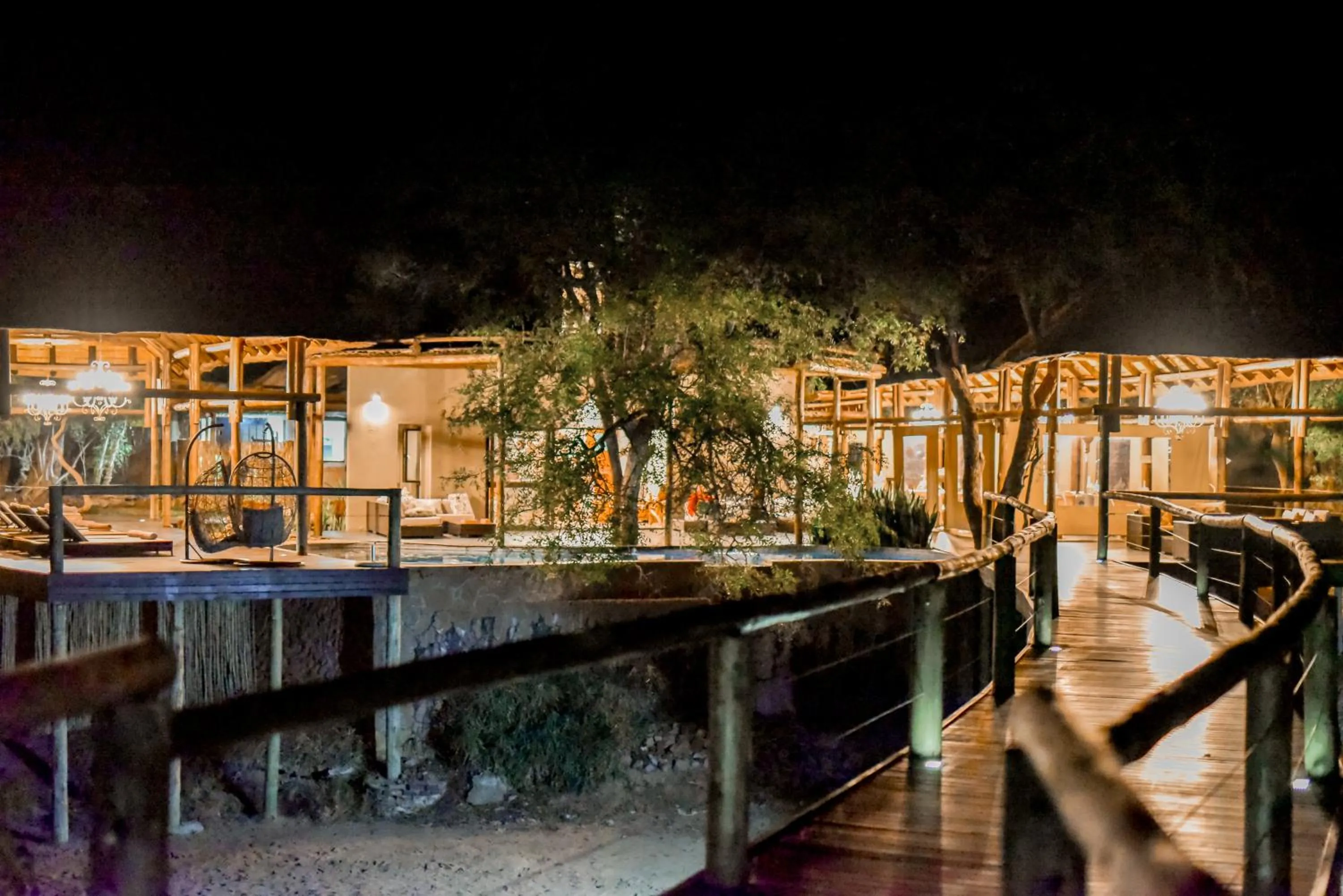 Property building in Moditlo River Lodge