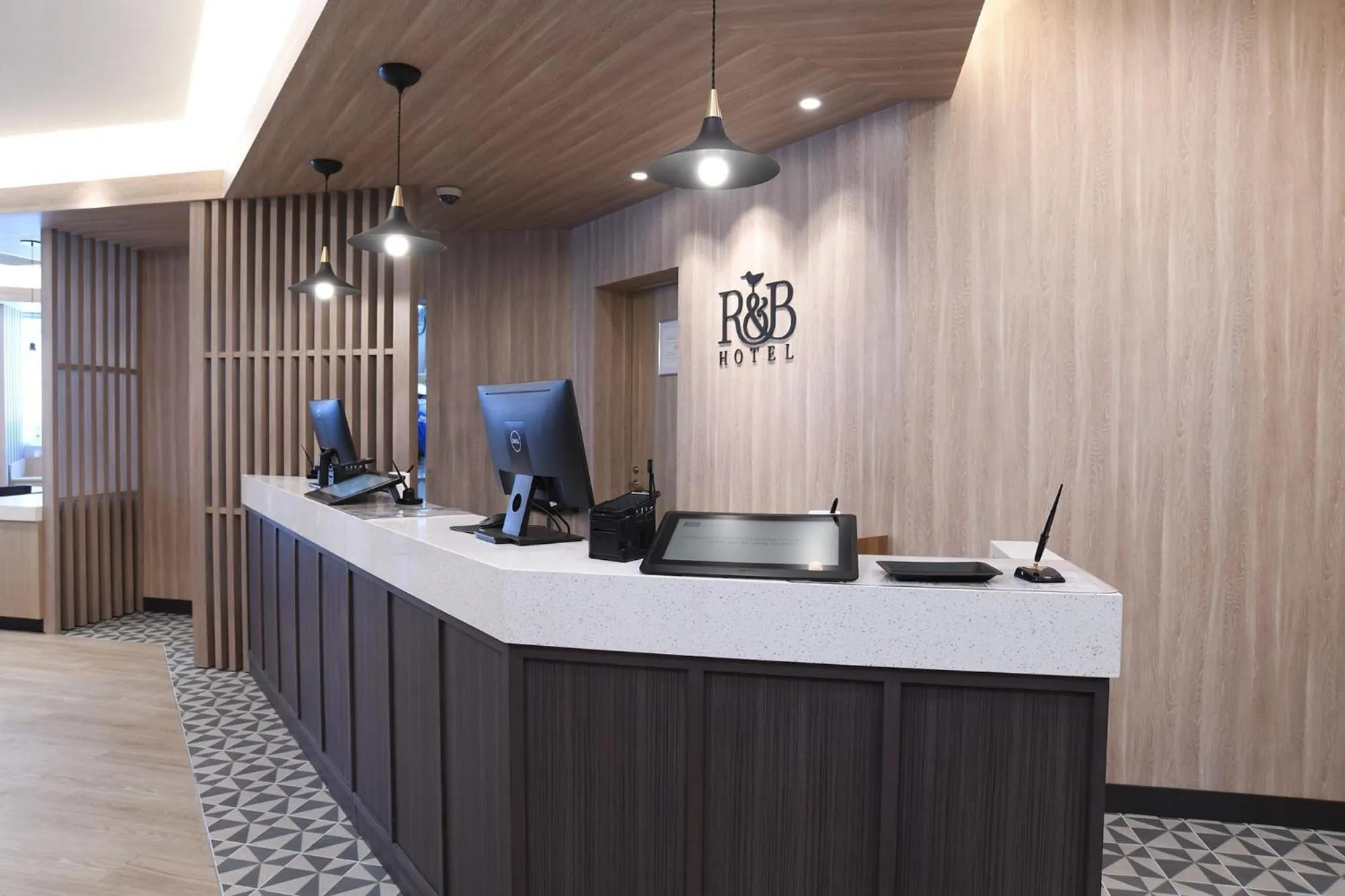 R&B Hotel Otsuka Eki Kitaguchi - Vacation STAY 14227v