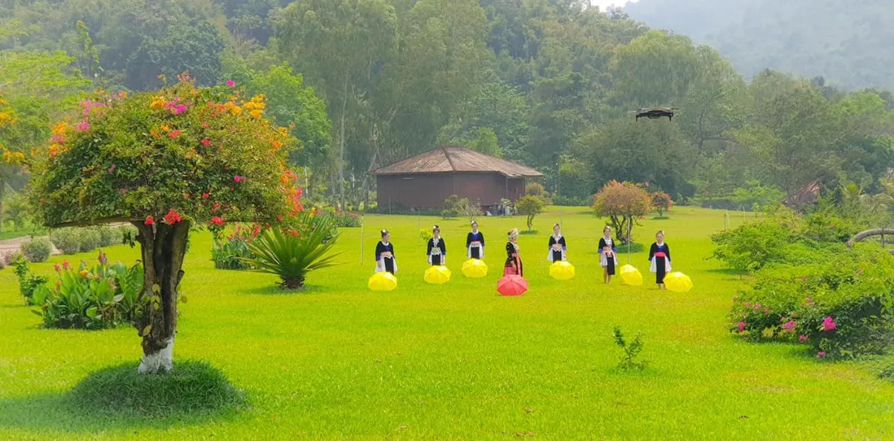 Garden in Dansavanh Namngum Resort