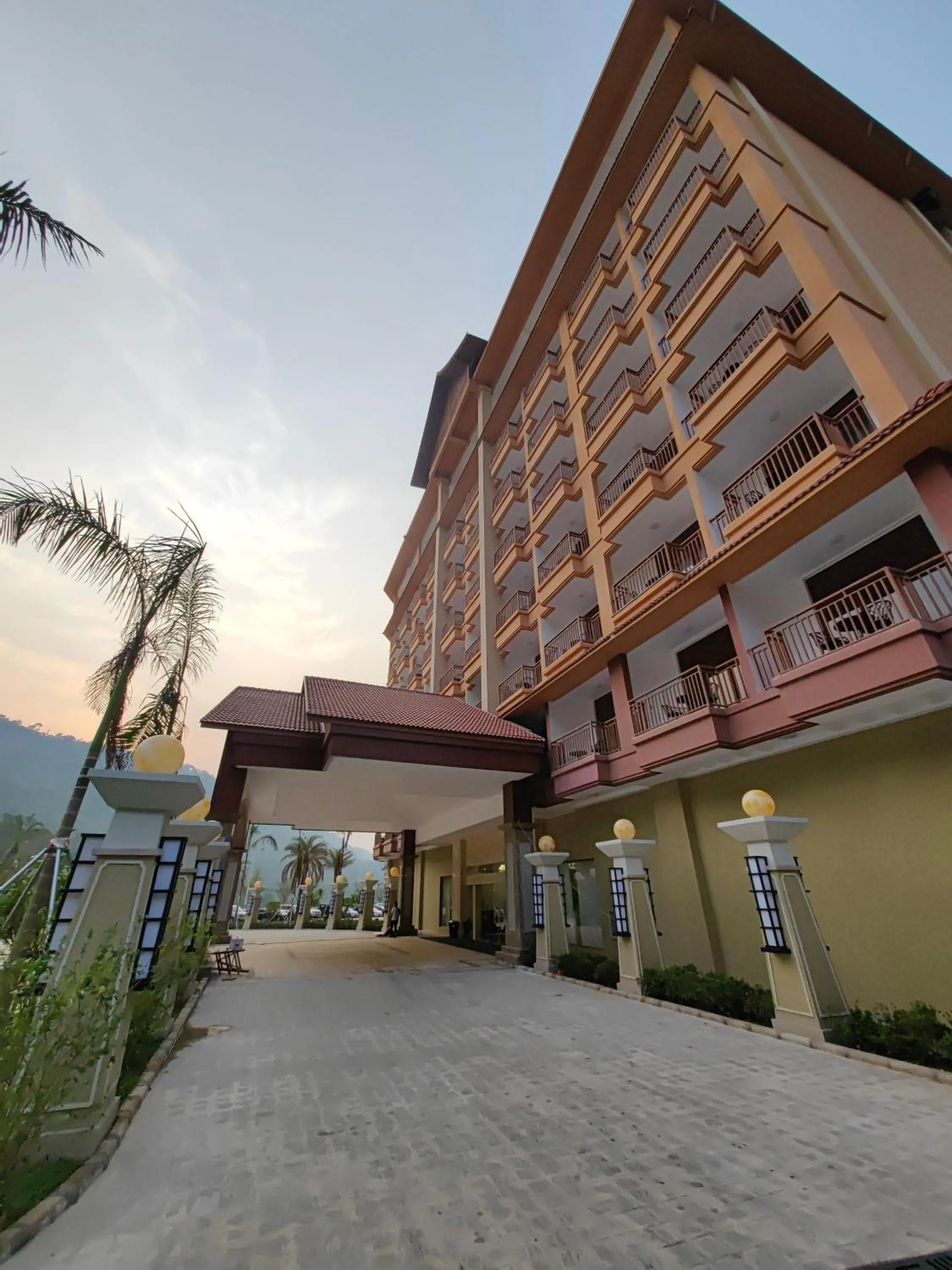Property building in Dansavanh Namngum Resort