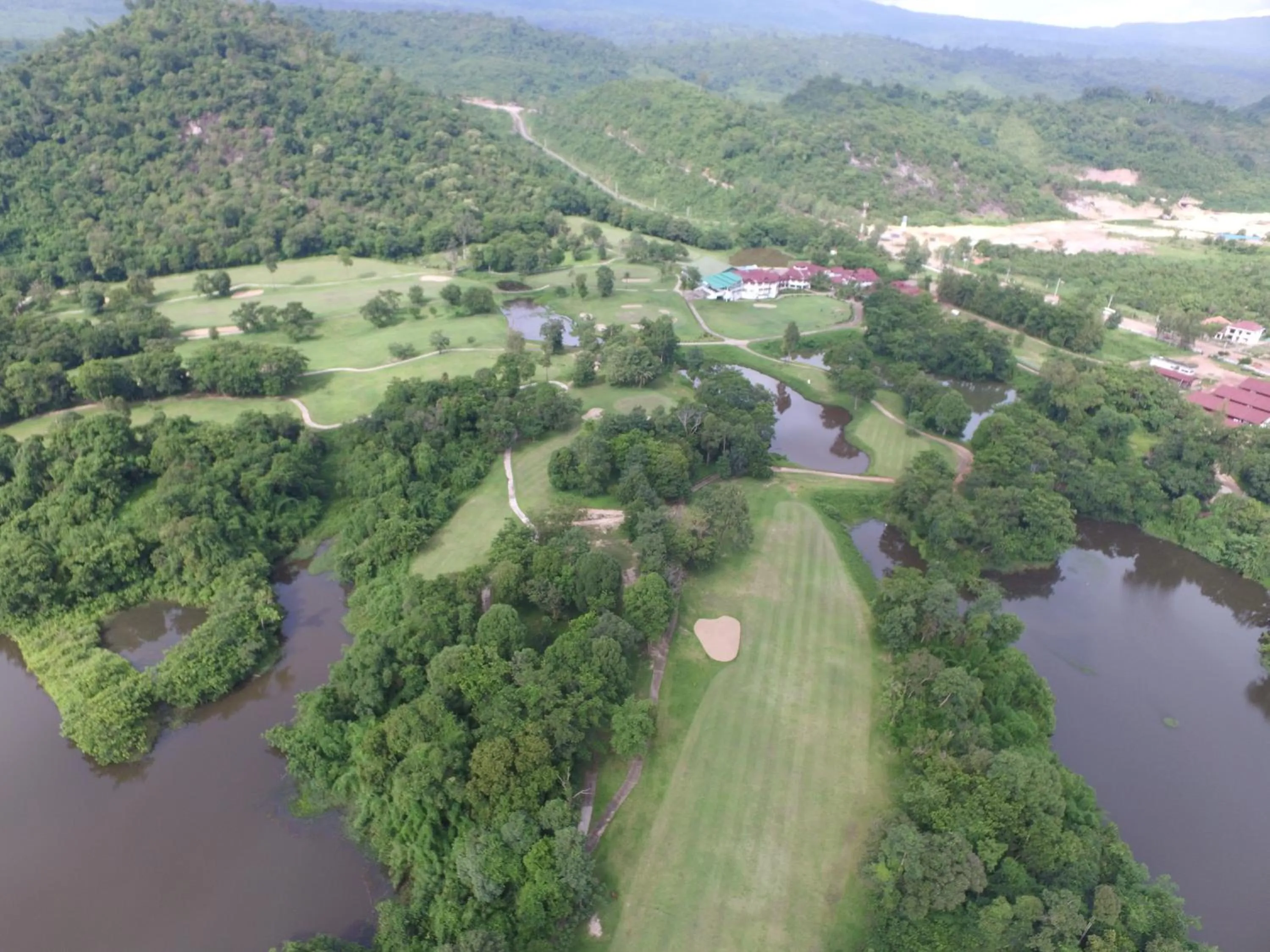 Lake view in Dansavanh Namngum Resort