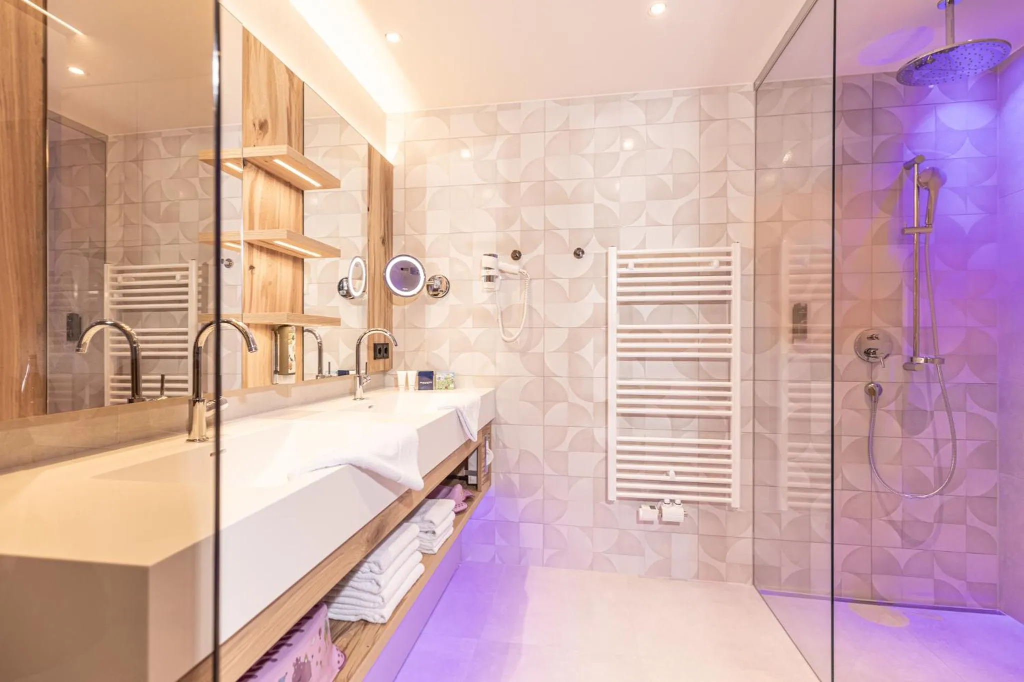 Bathroom in Galtenberg Bed & Breakfast