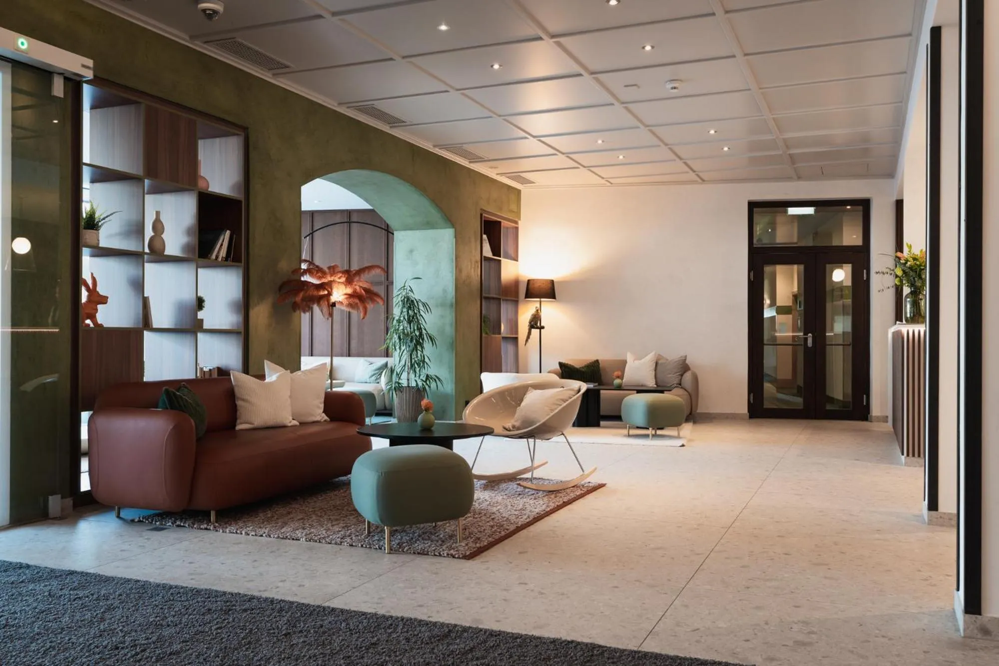 Lobby or reception in Alphotel Innsbruck