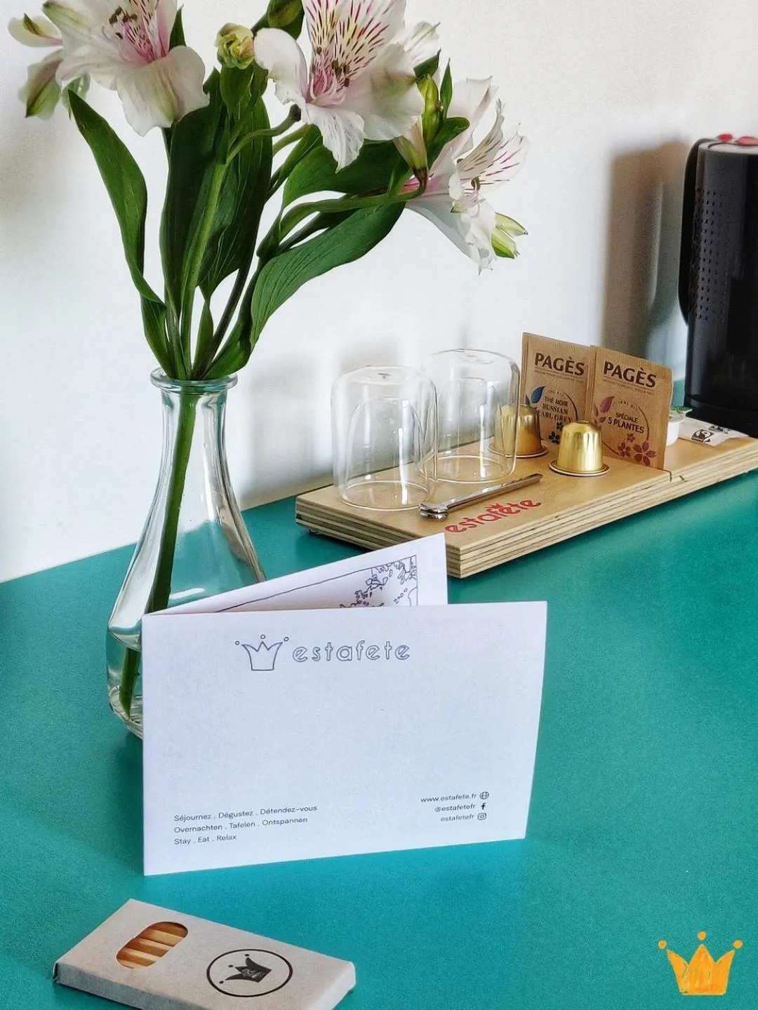 Property logo or sign in Estafête