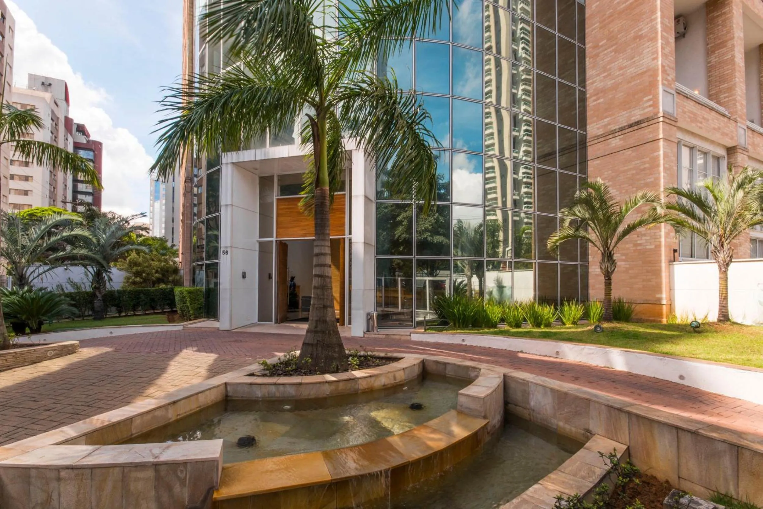 Maximus Luxury in NYC Berrini