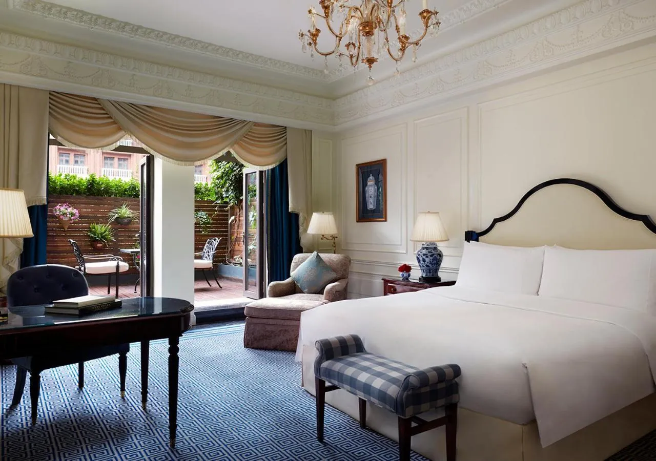 Bedroom, Bed in The Ritz-Carlton, Tianjin
