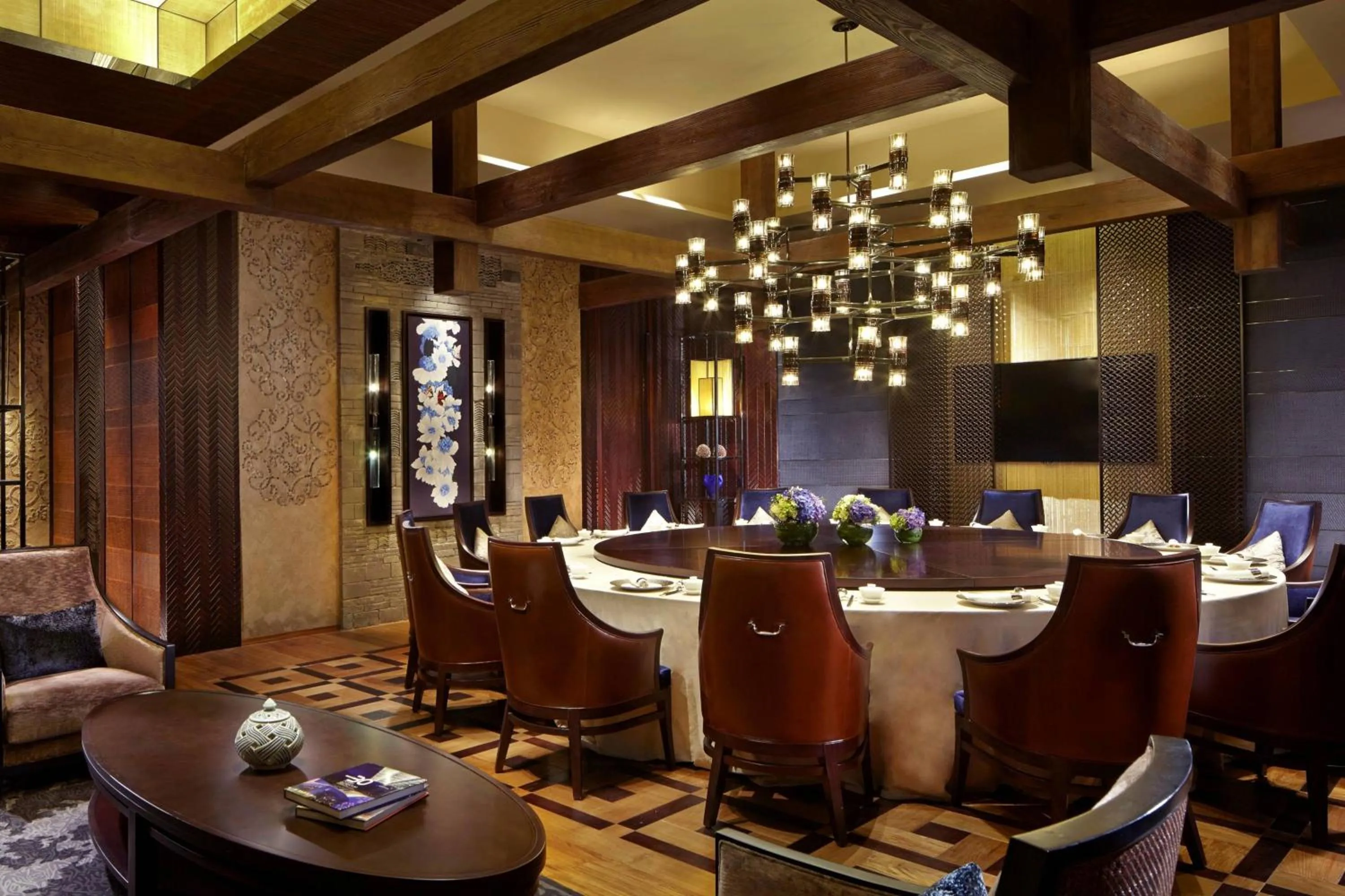 Restaurant/places to eat in The Ritz-Carlton, Tianjin