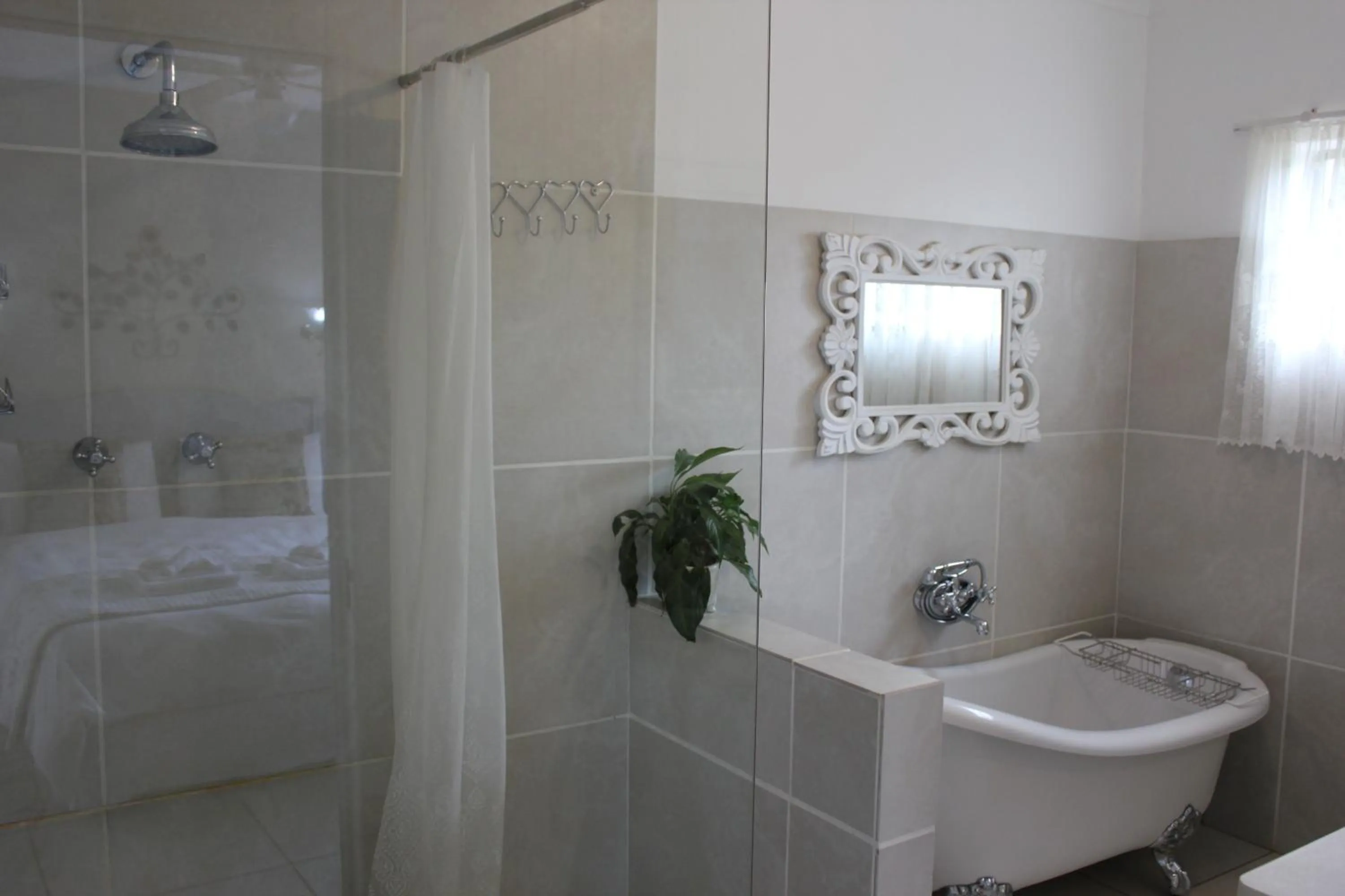 Bathroom in The Sabie Town House Guest Lodge