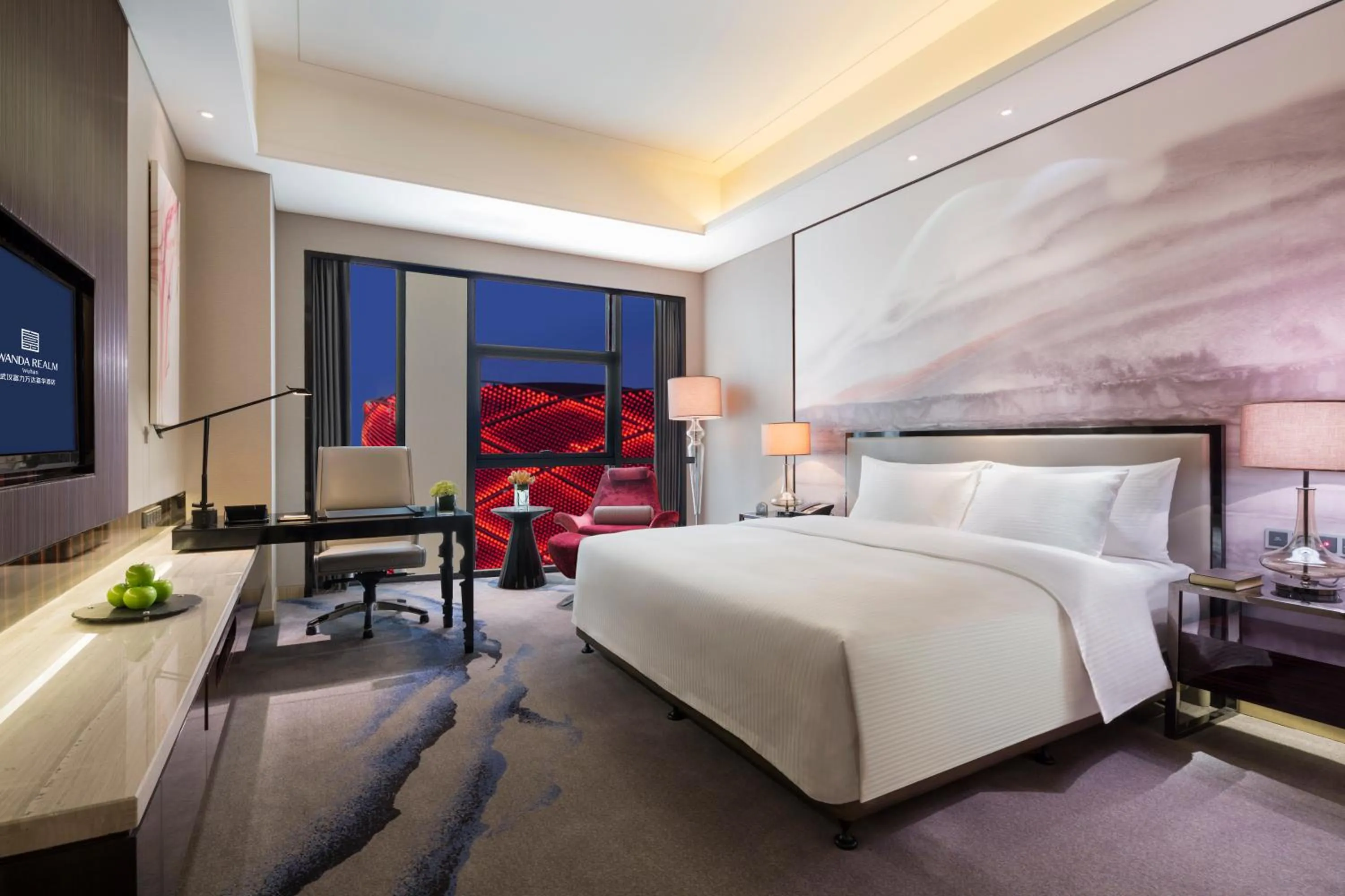 Photo of the whole room, Bed in Wanda Realm Wuhan
