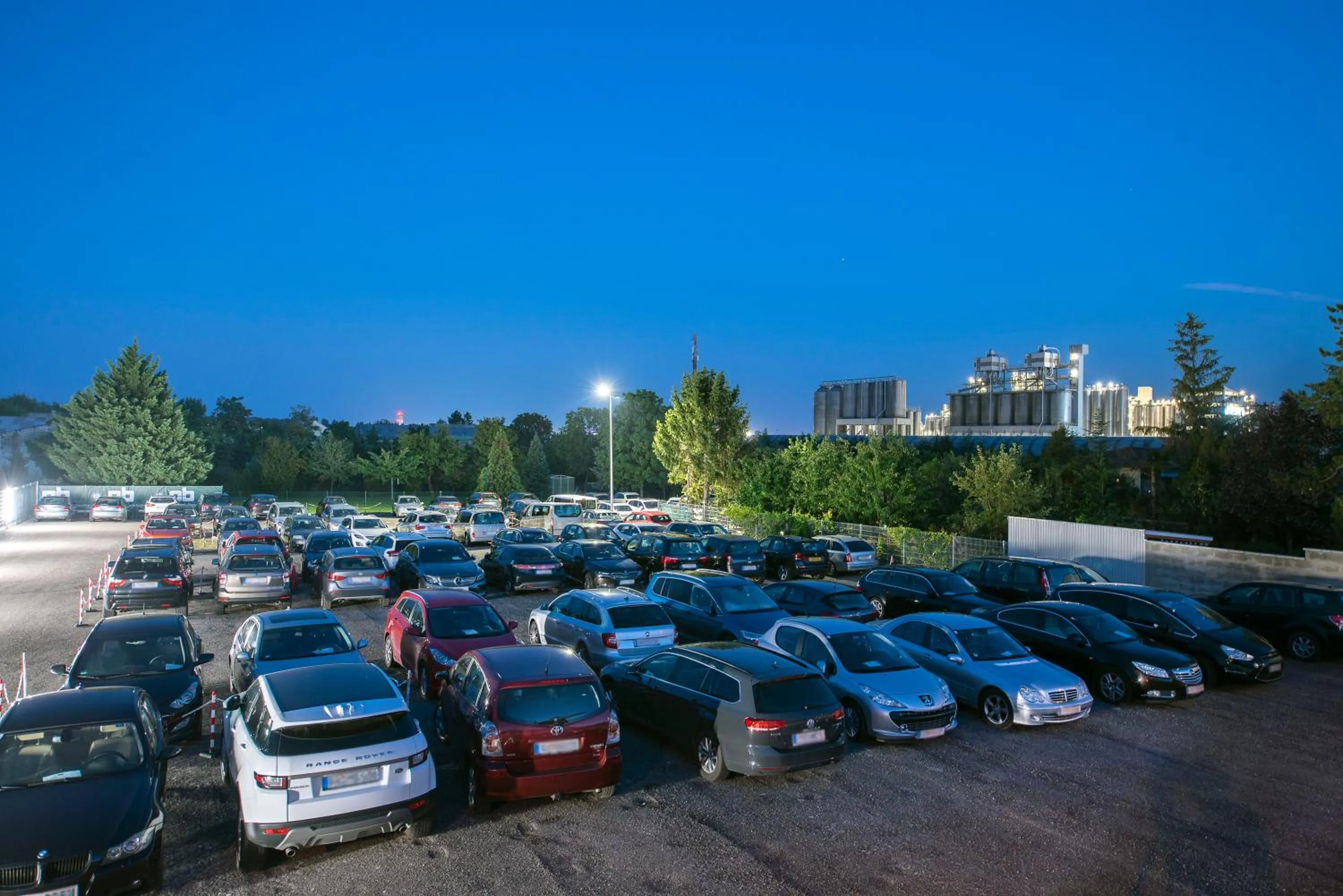 Parking in HEINhotel vienna airport