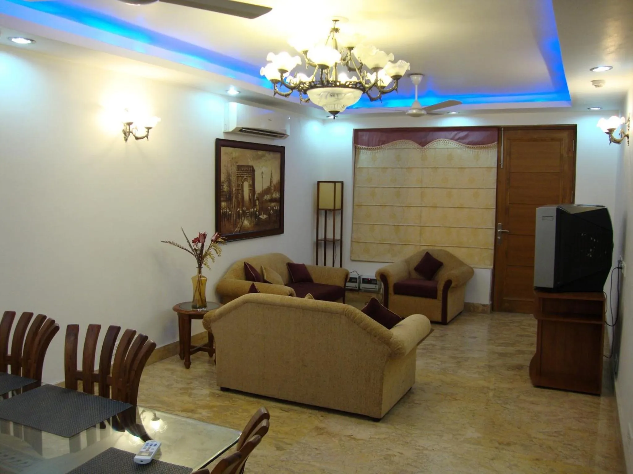 Skylink Suites Bed & Breakfast